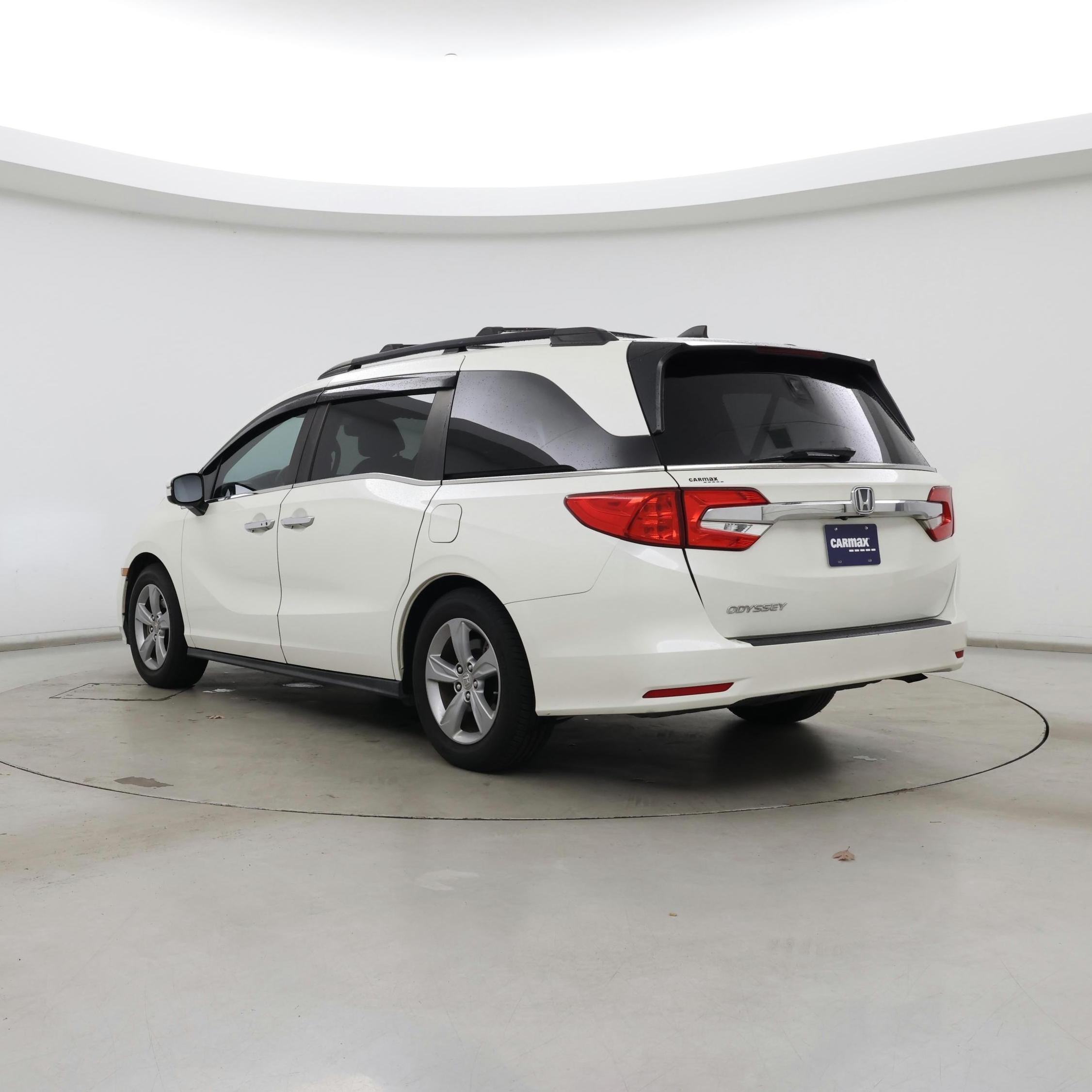 Thumbnail: 2018 Honda Odyssey - 2