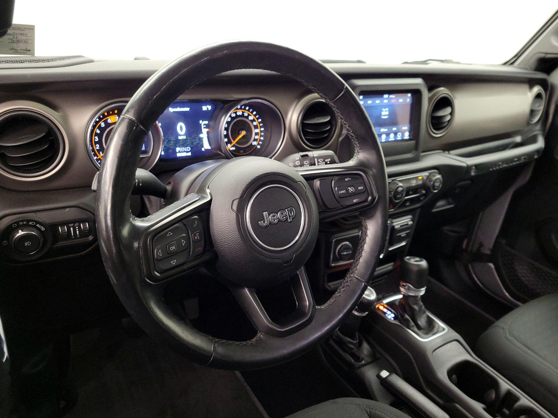 Thumbnail: 2021 Jeep Wrangler - 9