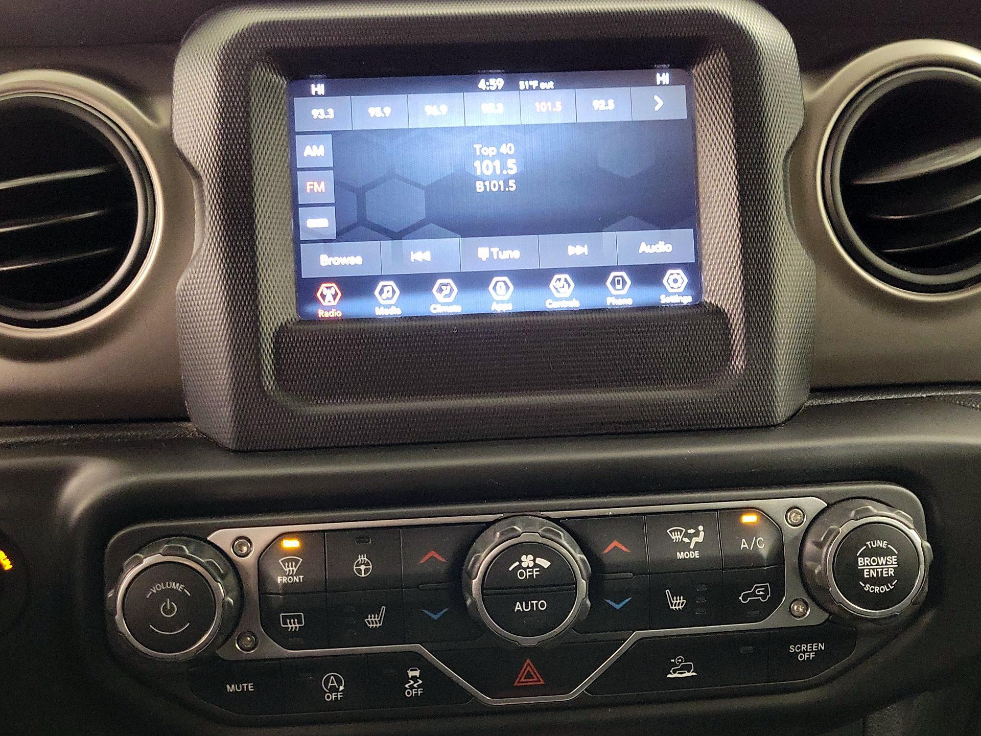 Thumbnail: 2021 Jeep Wrangler - 15