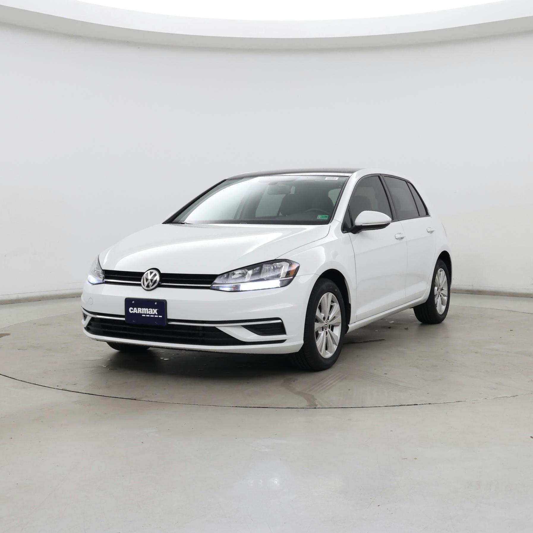 Thumbnail: 2021 Volkswagen Golf - 4