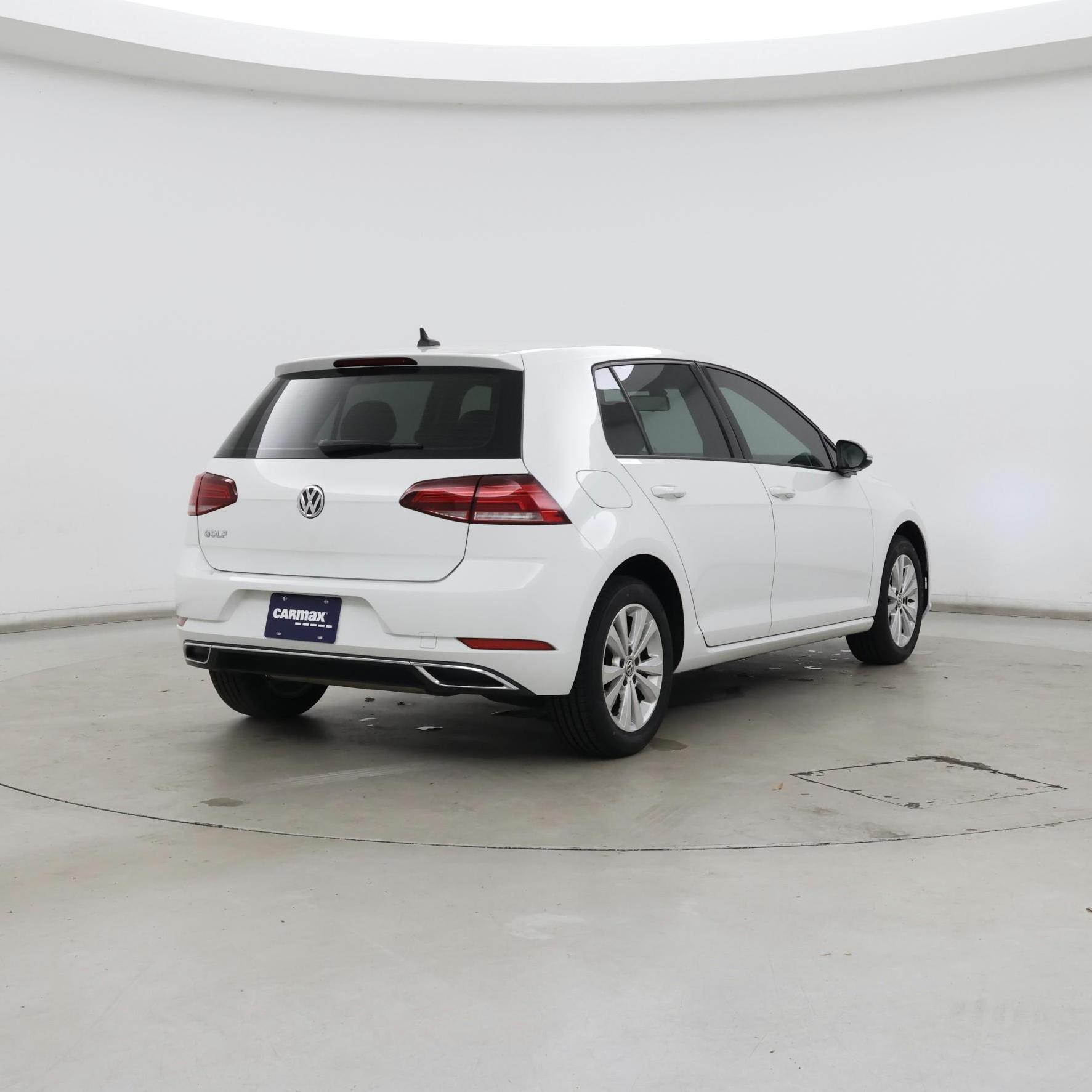 Thumbnail: 2021 Volkswagen Golf - 8