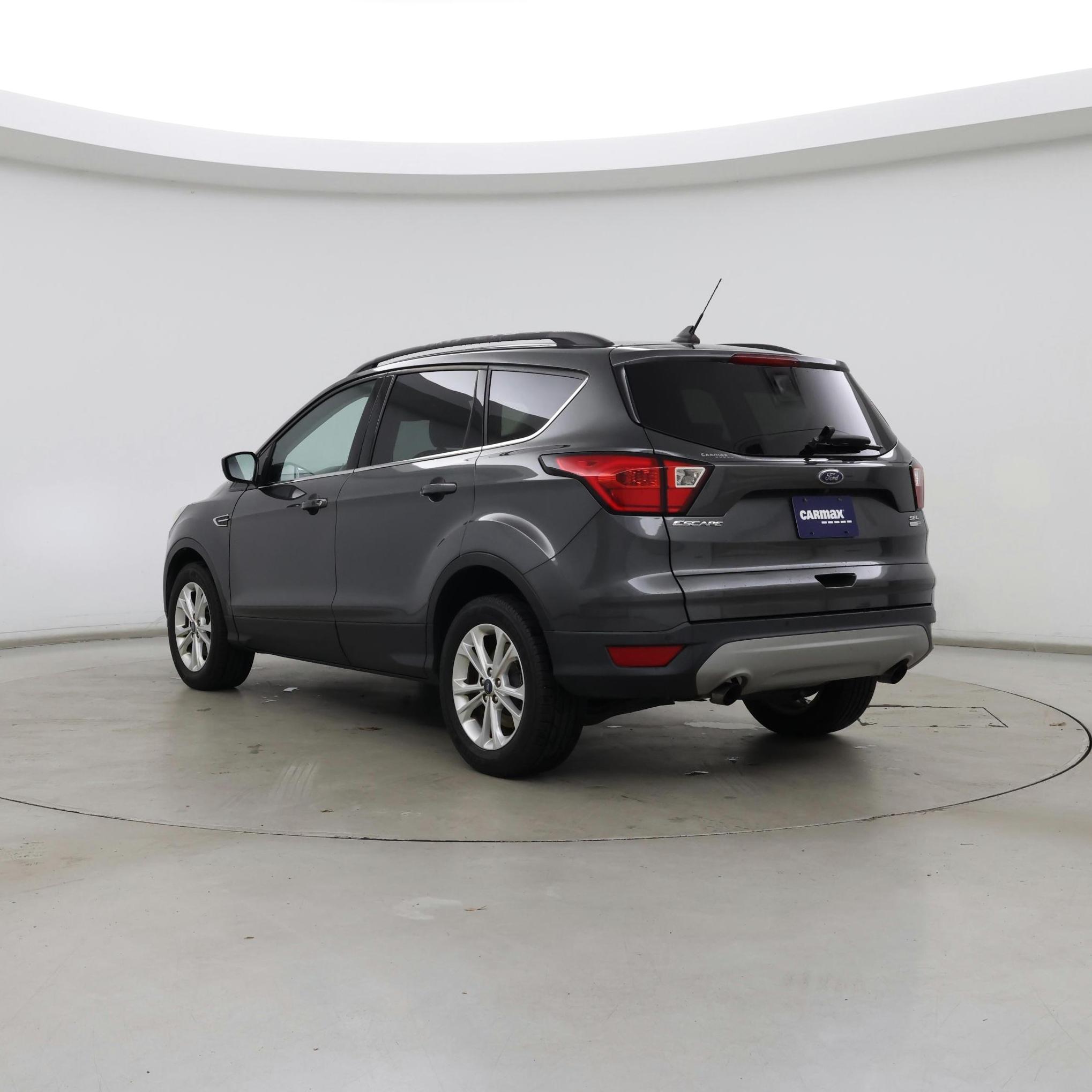 Thumbnail: 2019 Ford Escape - 2