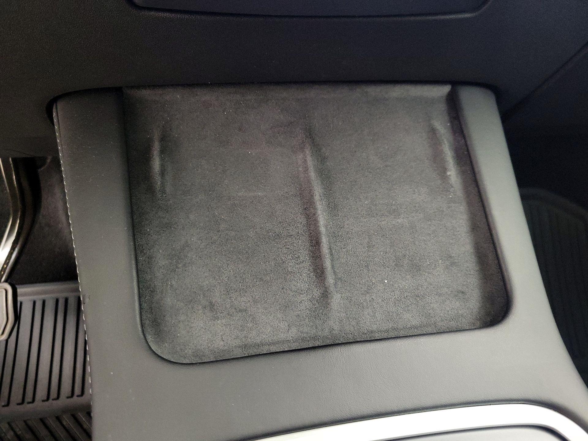 Thumbnail: 2022 Tesla Model Y - 18