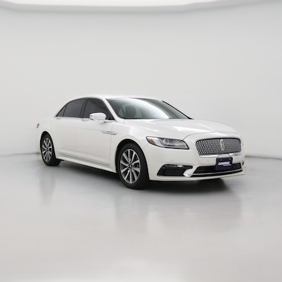 White 2018 Lincoln Continental Premiere