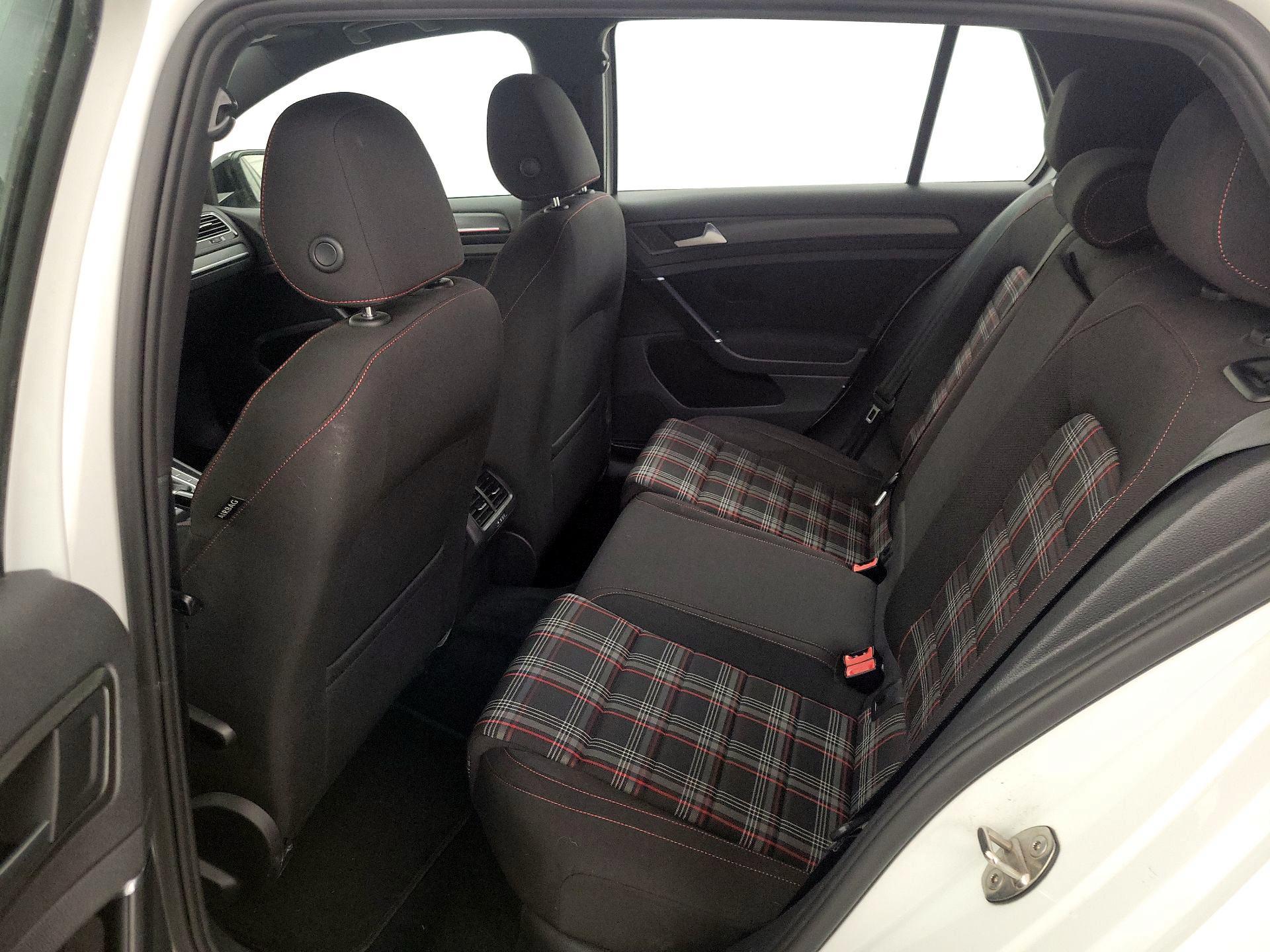 Thumbnail: 2021 Volkswagen Golf - 19