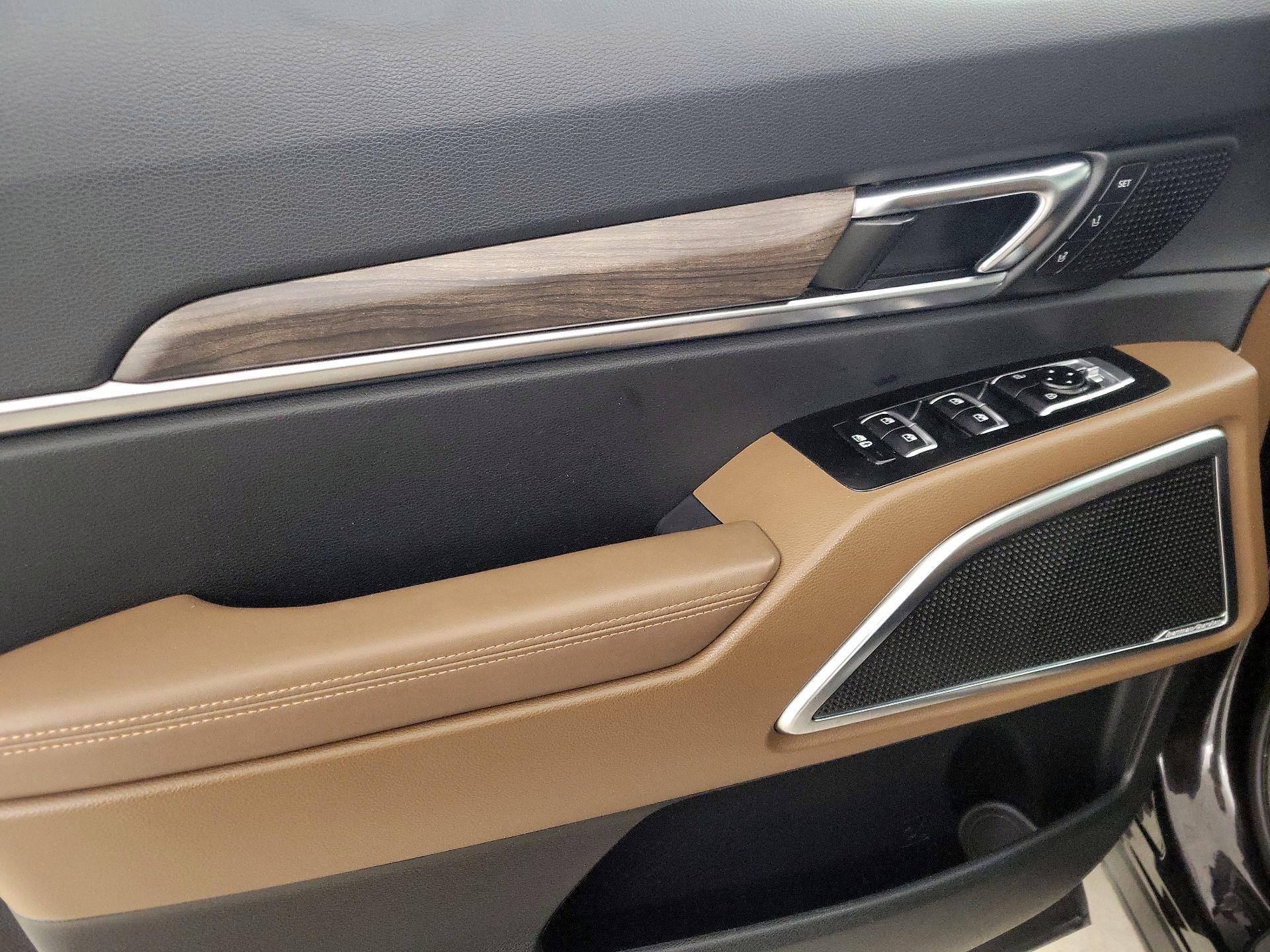 Thumbnail: 2021 Kia Telluride - 12