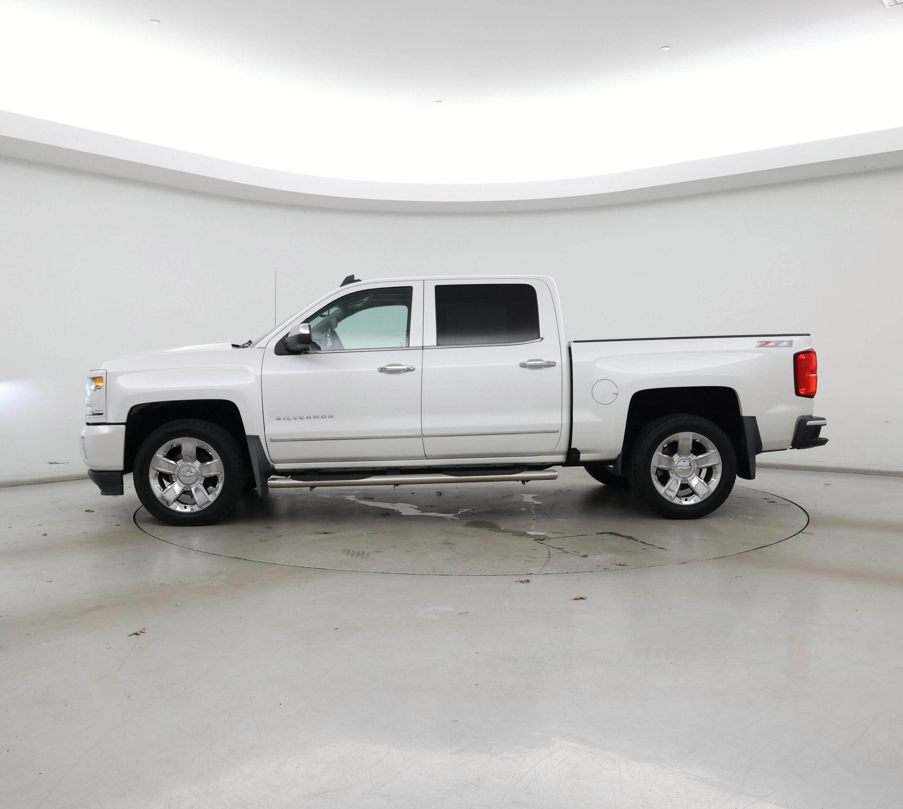 Thumbnail: 2016 Chevrolet Silverado 1500 - 3
