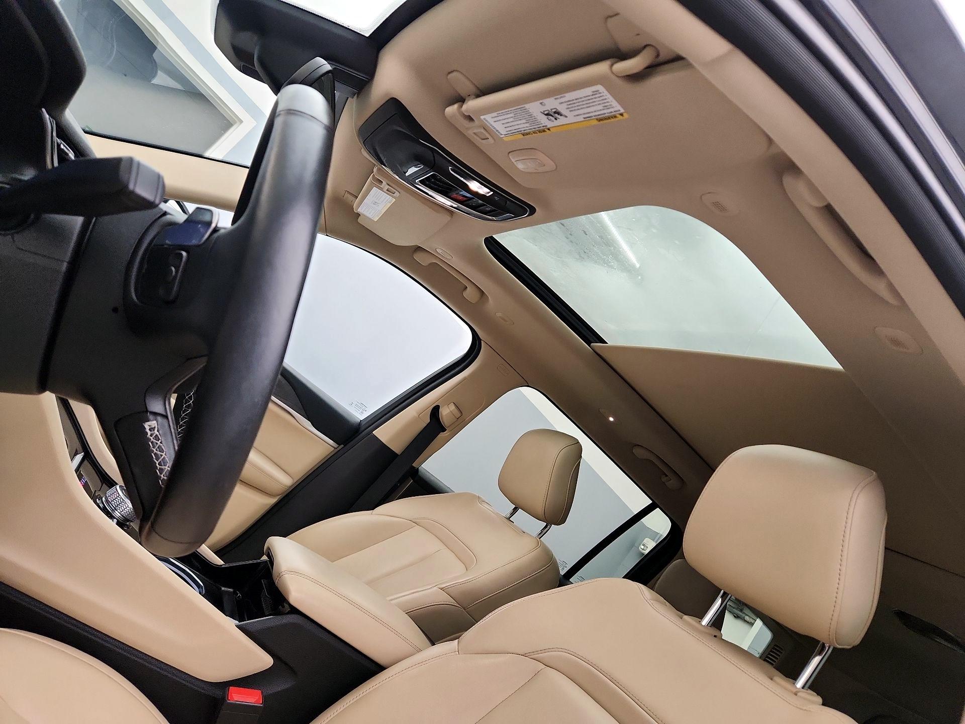 Thumbnail: 2022 Jeep Grand Cherokee L - 20