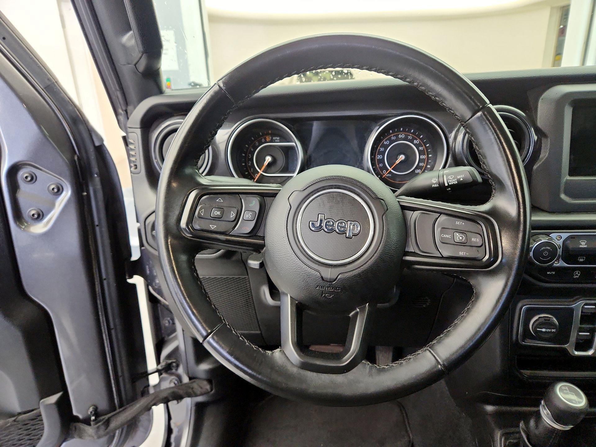 Thumbnail: 2022 Jeep Gladiator - 10