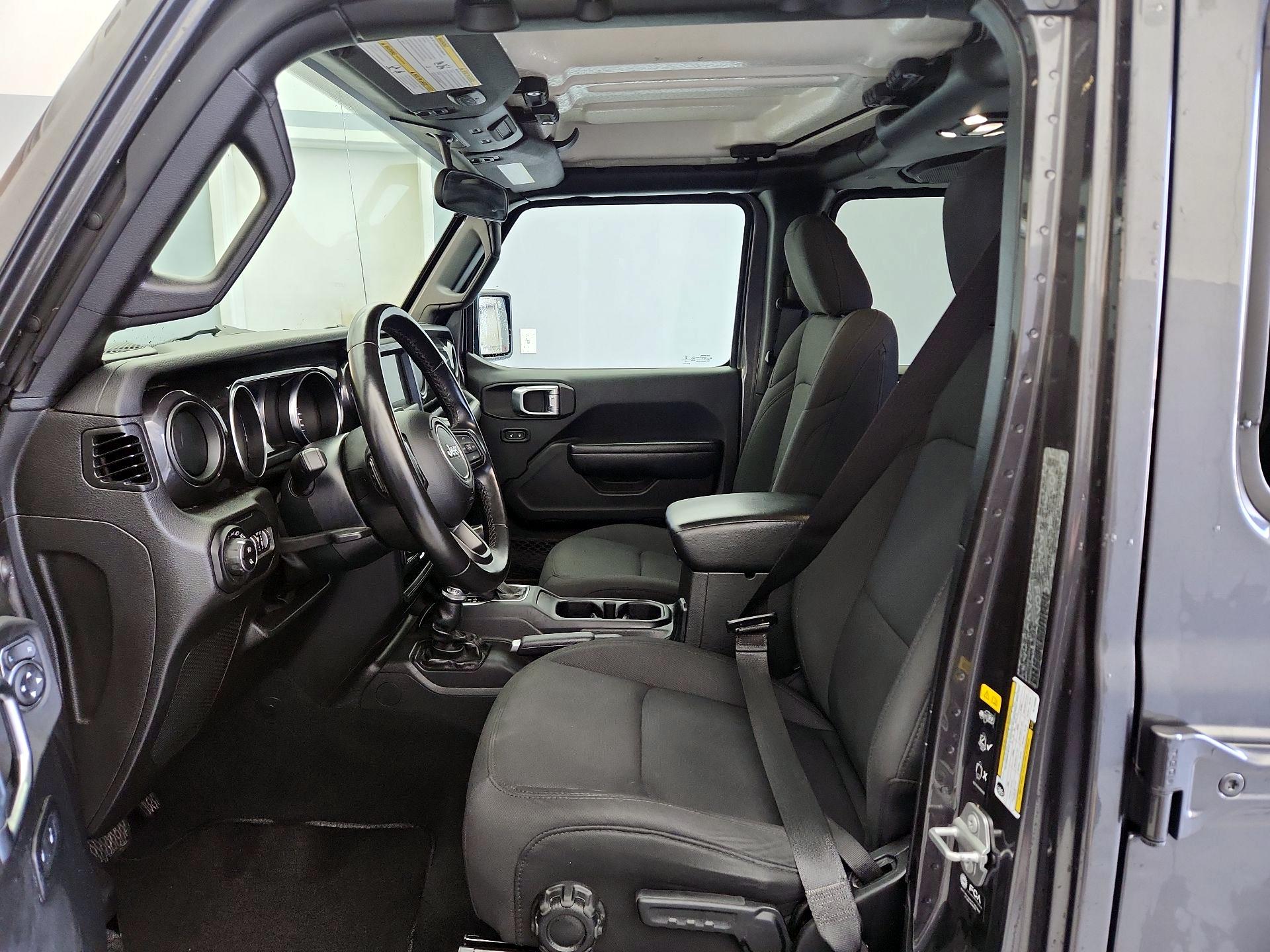 Thumbnail: 2022 Jeep Gladiator - 11