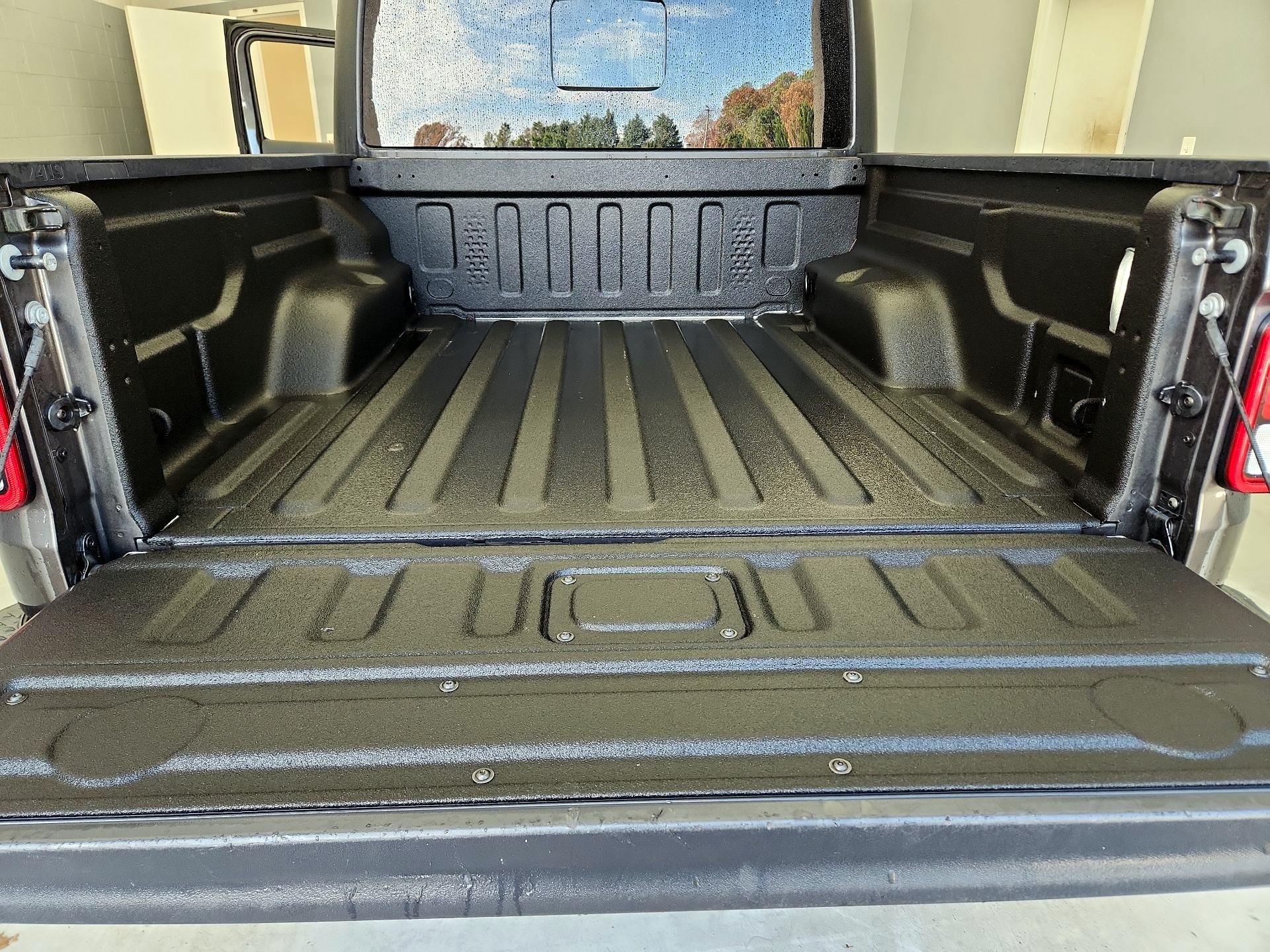 Thumbnail: 2022 Jeep Gladiator - 20