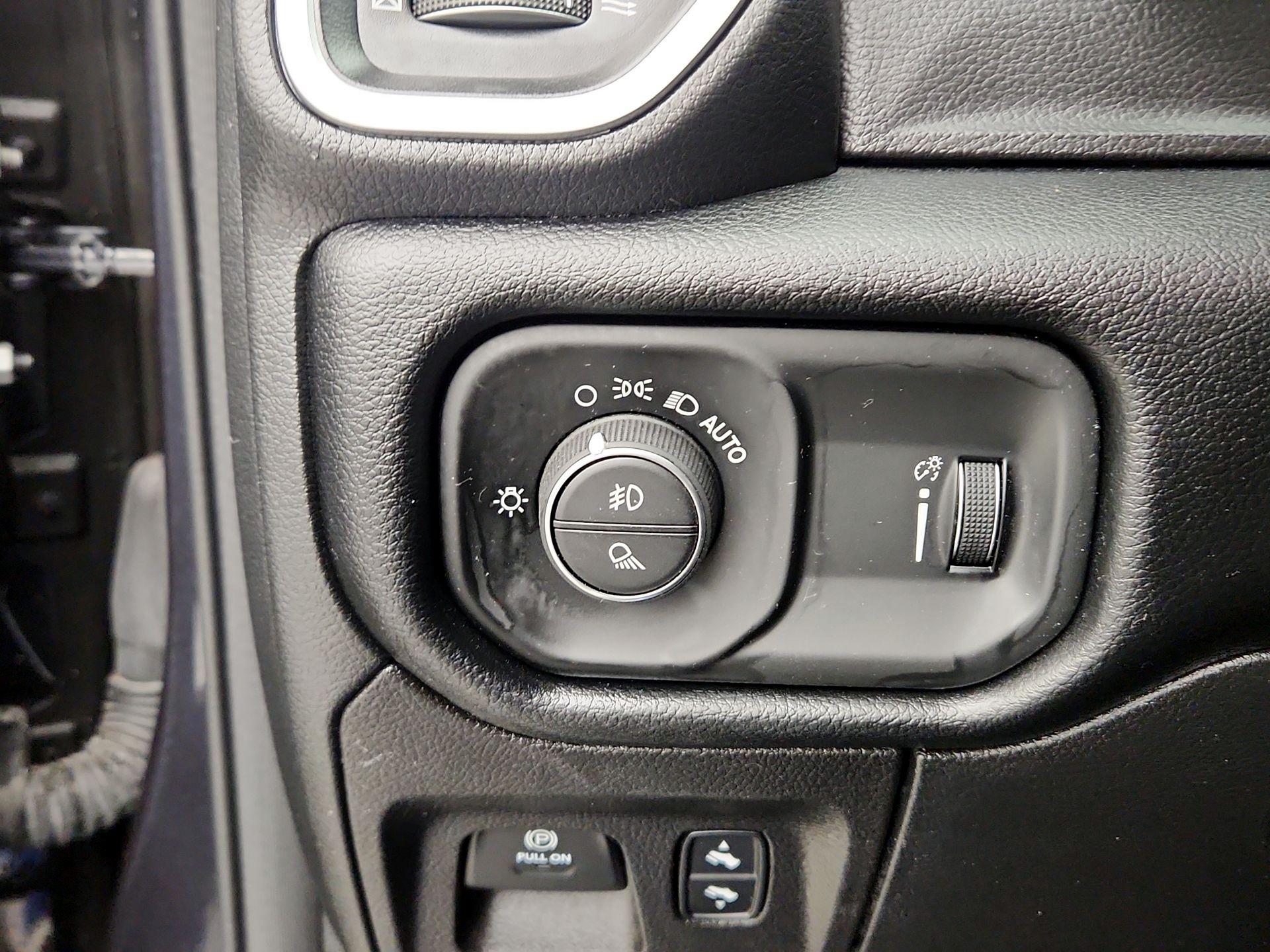 Thumbnail: 2021 RAM 1500 - 13