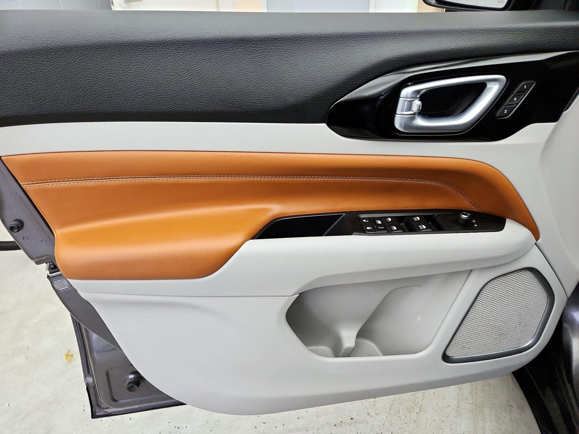 Thumbnail: 2022 Jeep Compass - 12