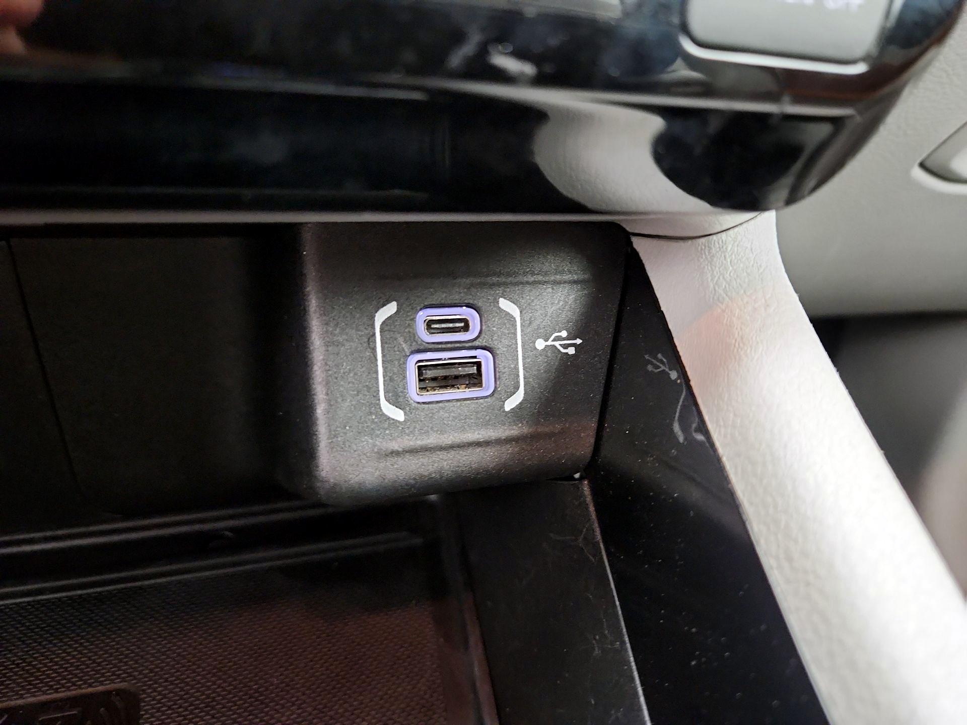 Thumbnail: 2022 Jeep Compass - 19