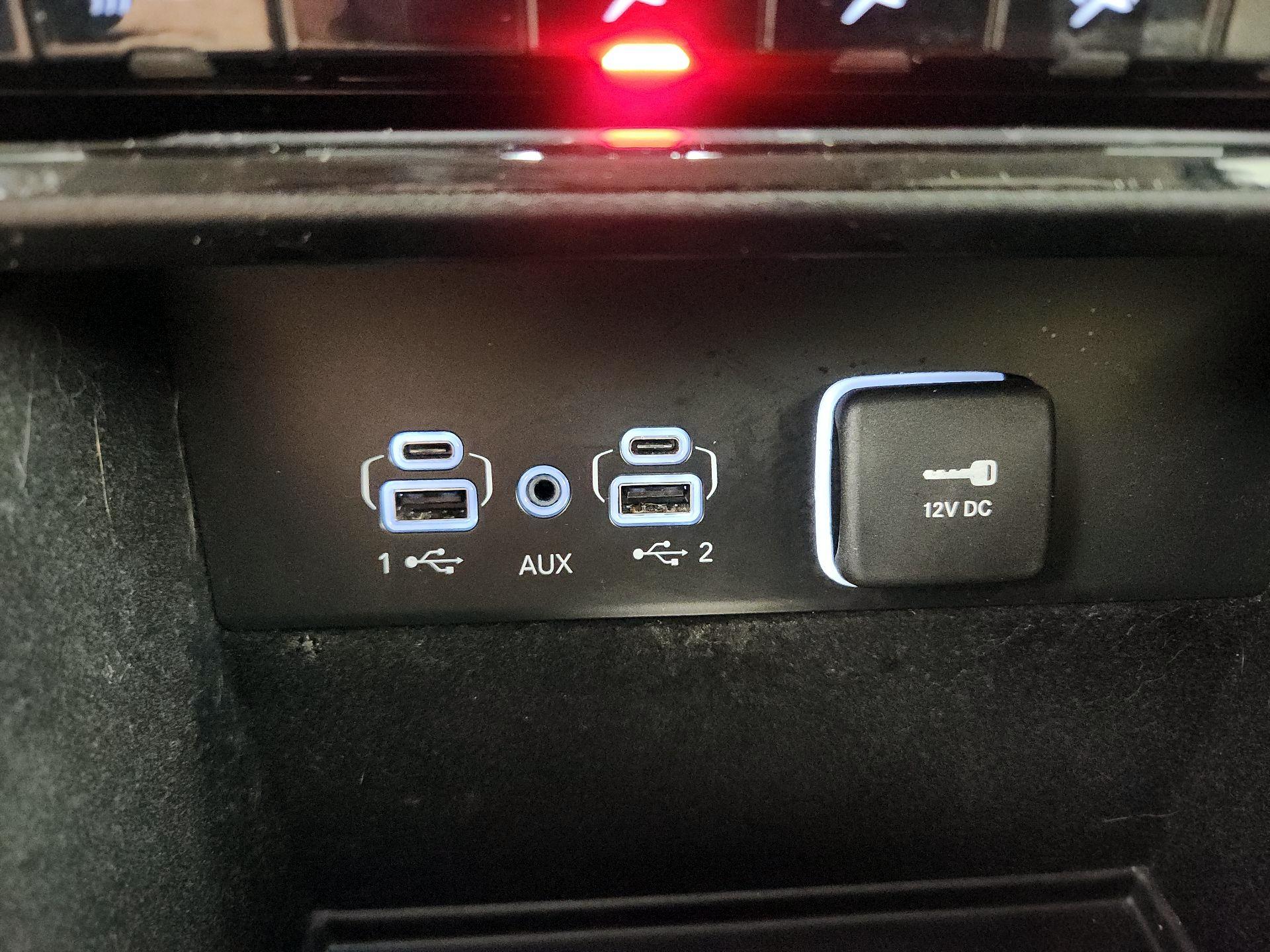 Thumbnail: 2022 Jeep Grand Cherokee L - 19