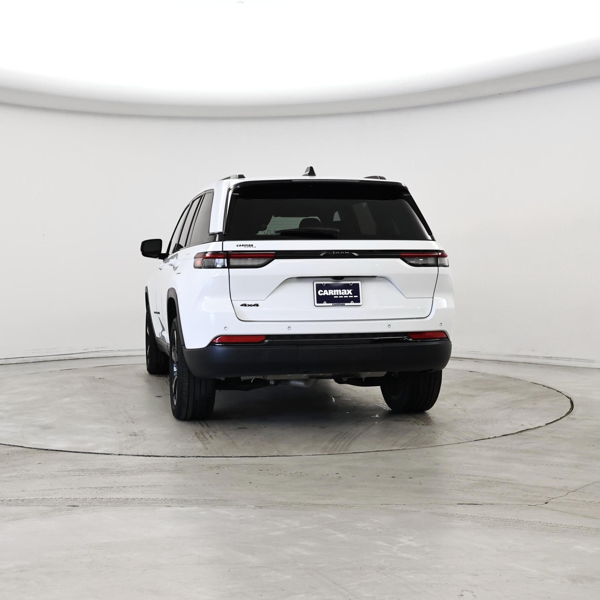 Thumbnail: 2023 Jeep Grand Cherokee - 6