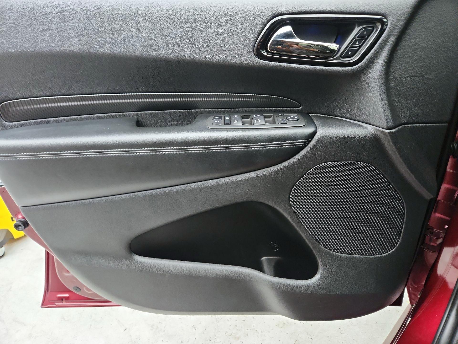 Thumbnail: 2022 Dodge Durango - 12