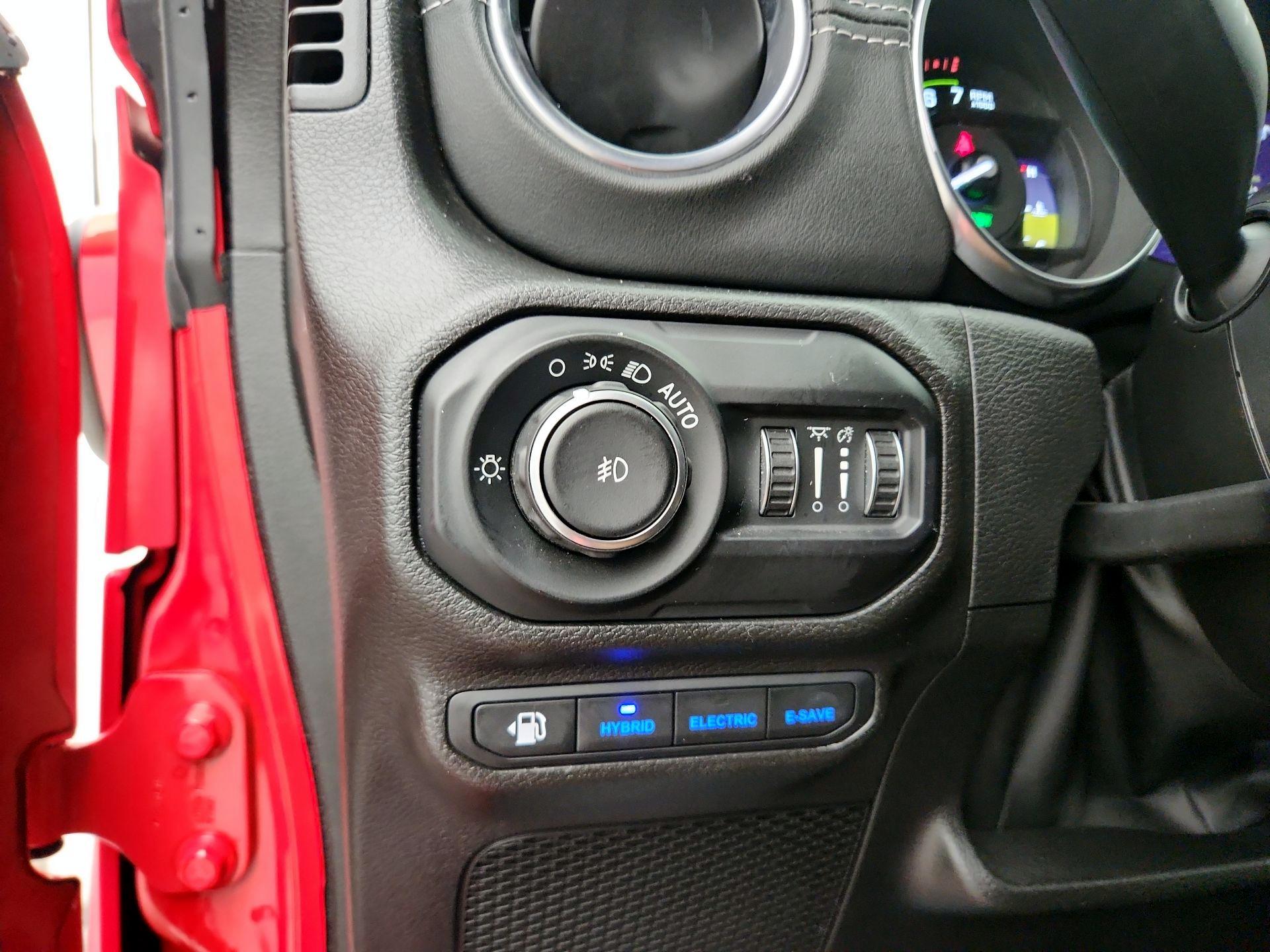 Thumbnail: 2022 Jeep Wrangler - 13