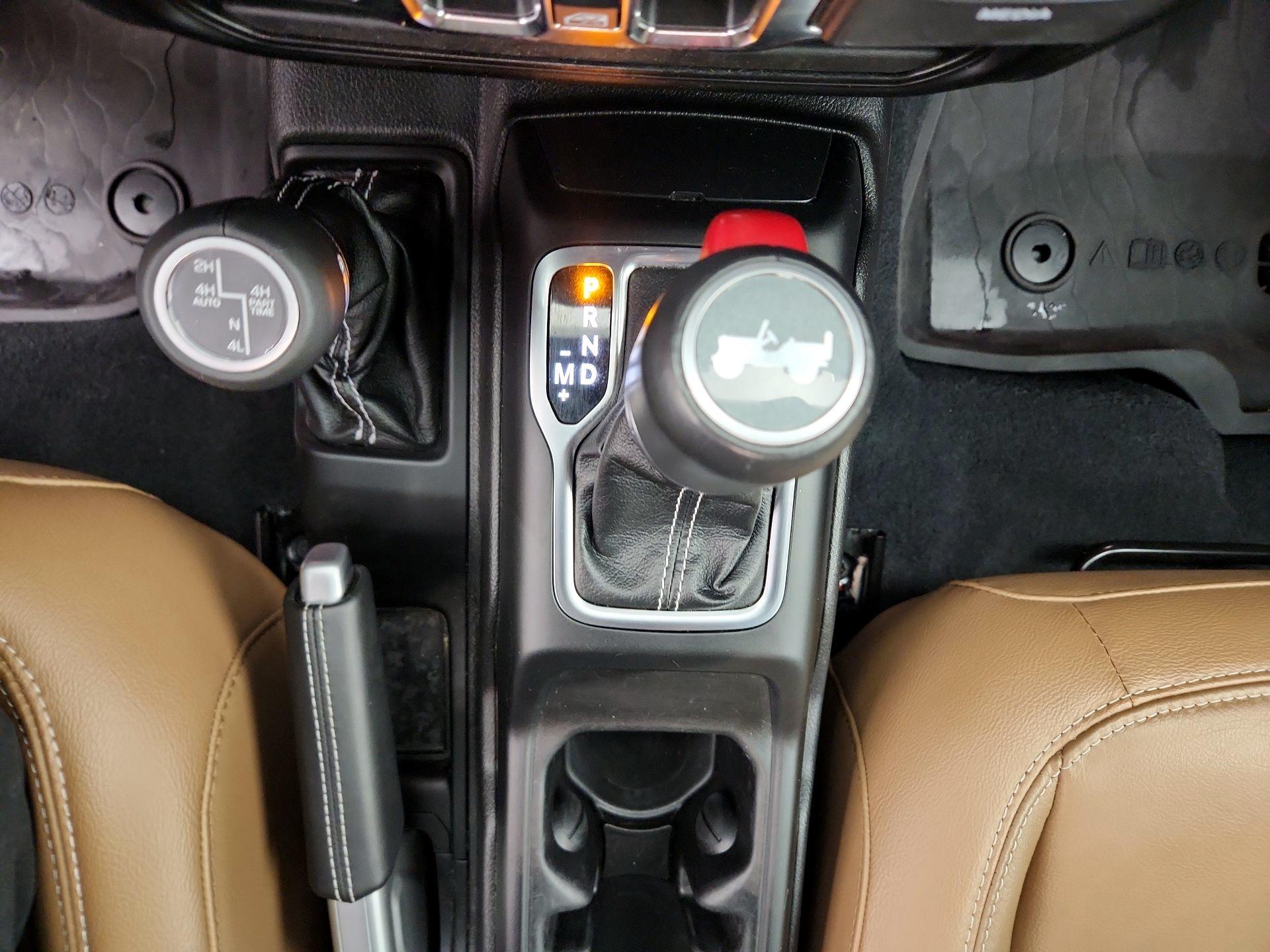 Thumbnail: 2022 Jeep Wrangler - 17