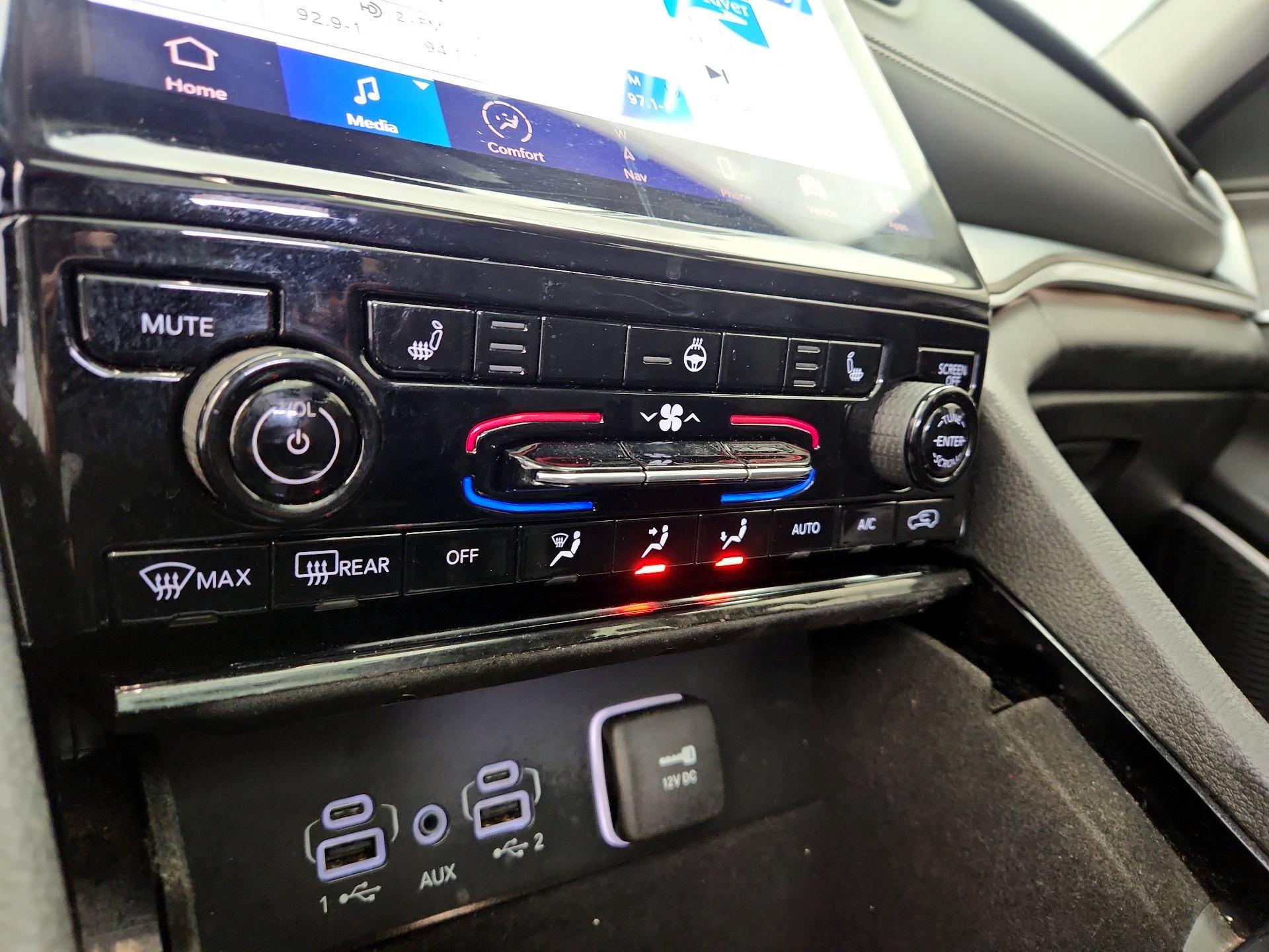 Thumbnail: 2022 Jeep Grand Cherokee - 17