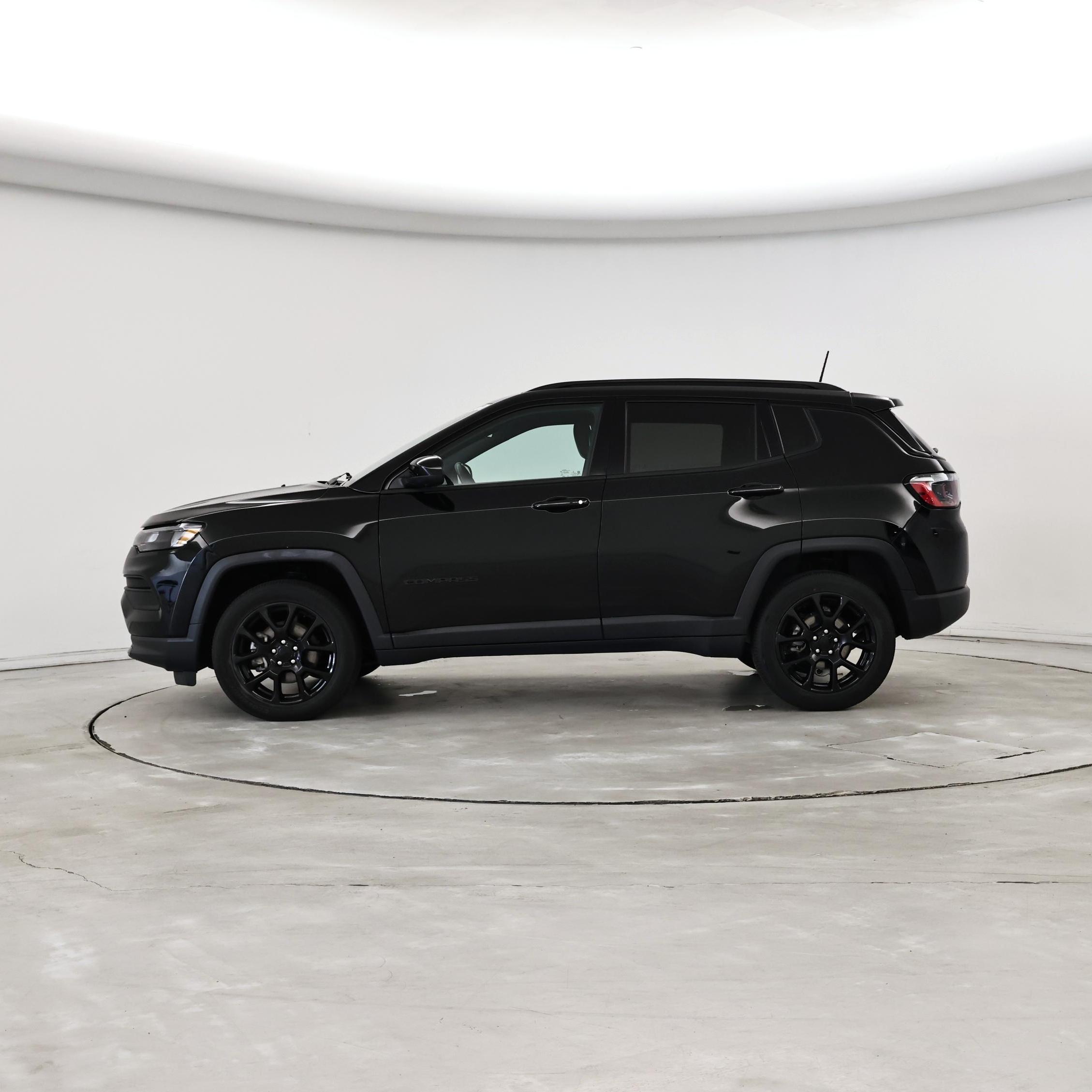 Thumbnail: 2022 Jeep Compass - 3