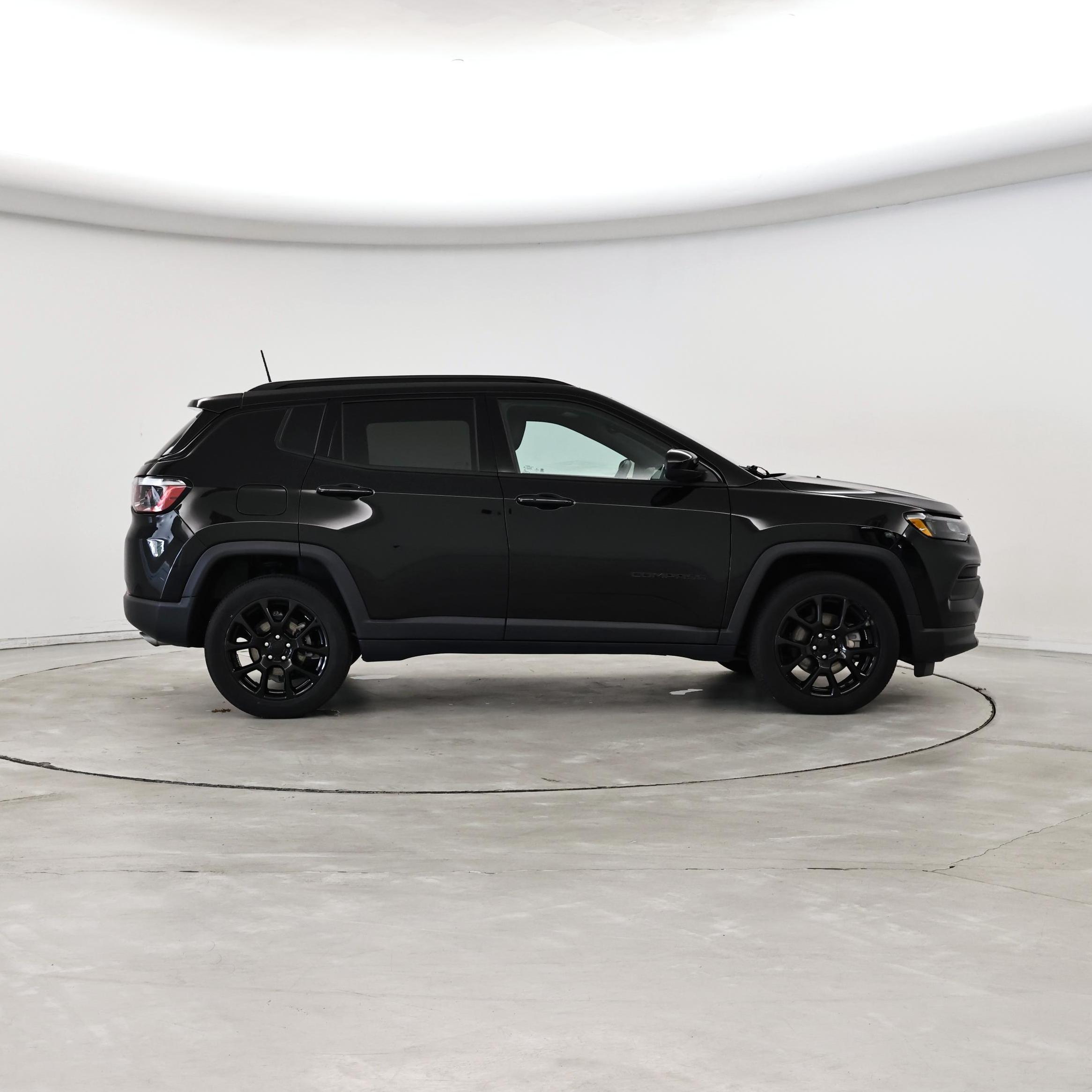 Thumbnail: 2022 Jeep Compass - 7