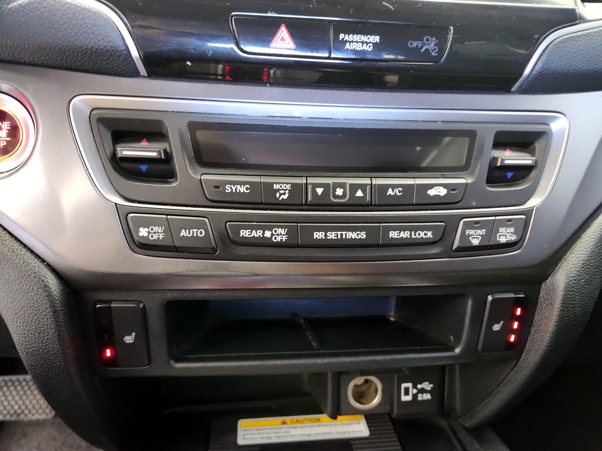 Thumbnail: 2022 Honda Pilot - 16