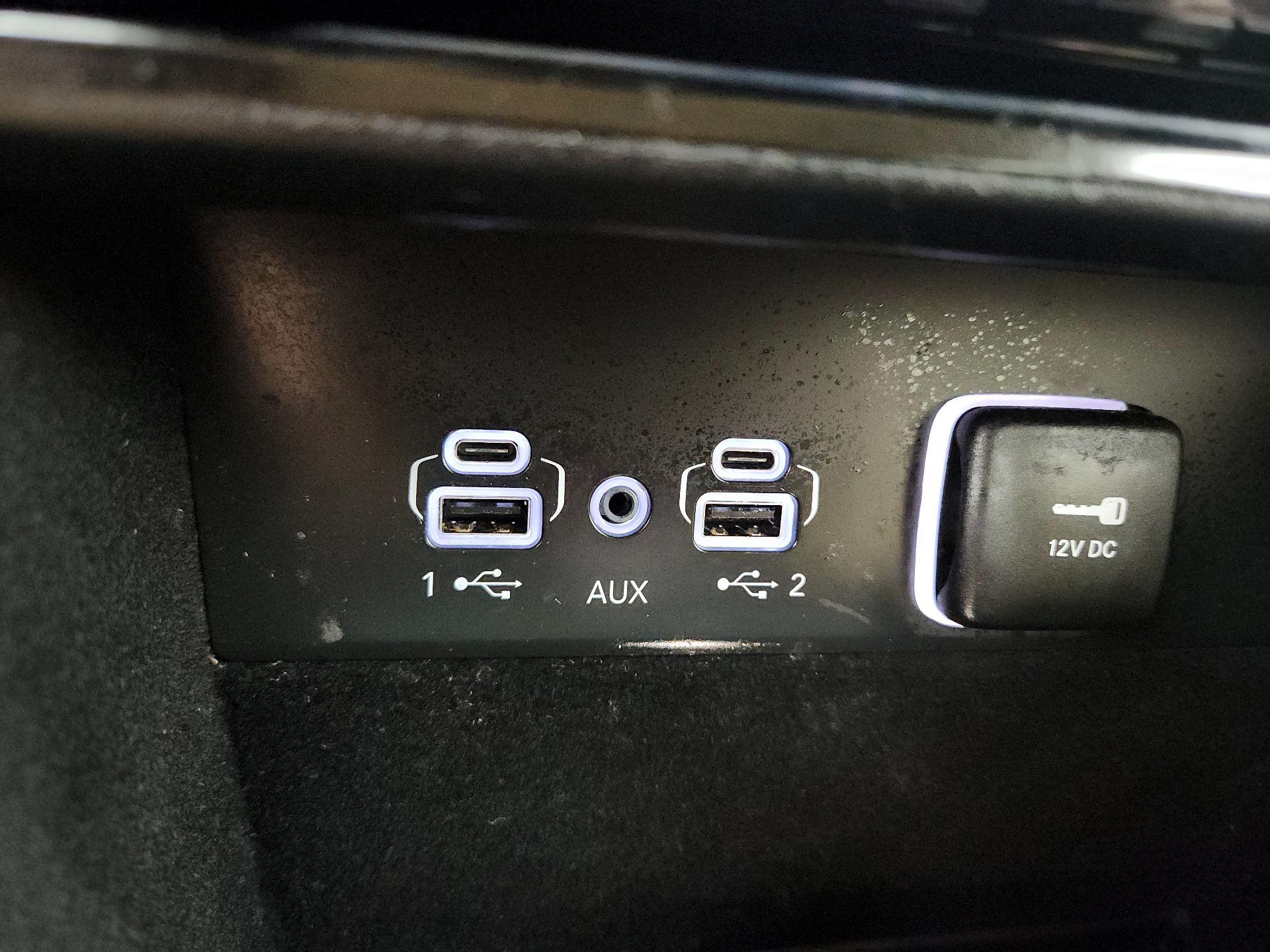 Thumbnail: 2022 Jeep Grand Cherokee L - 18