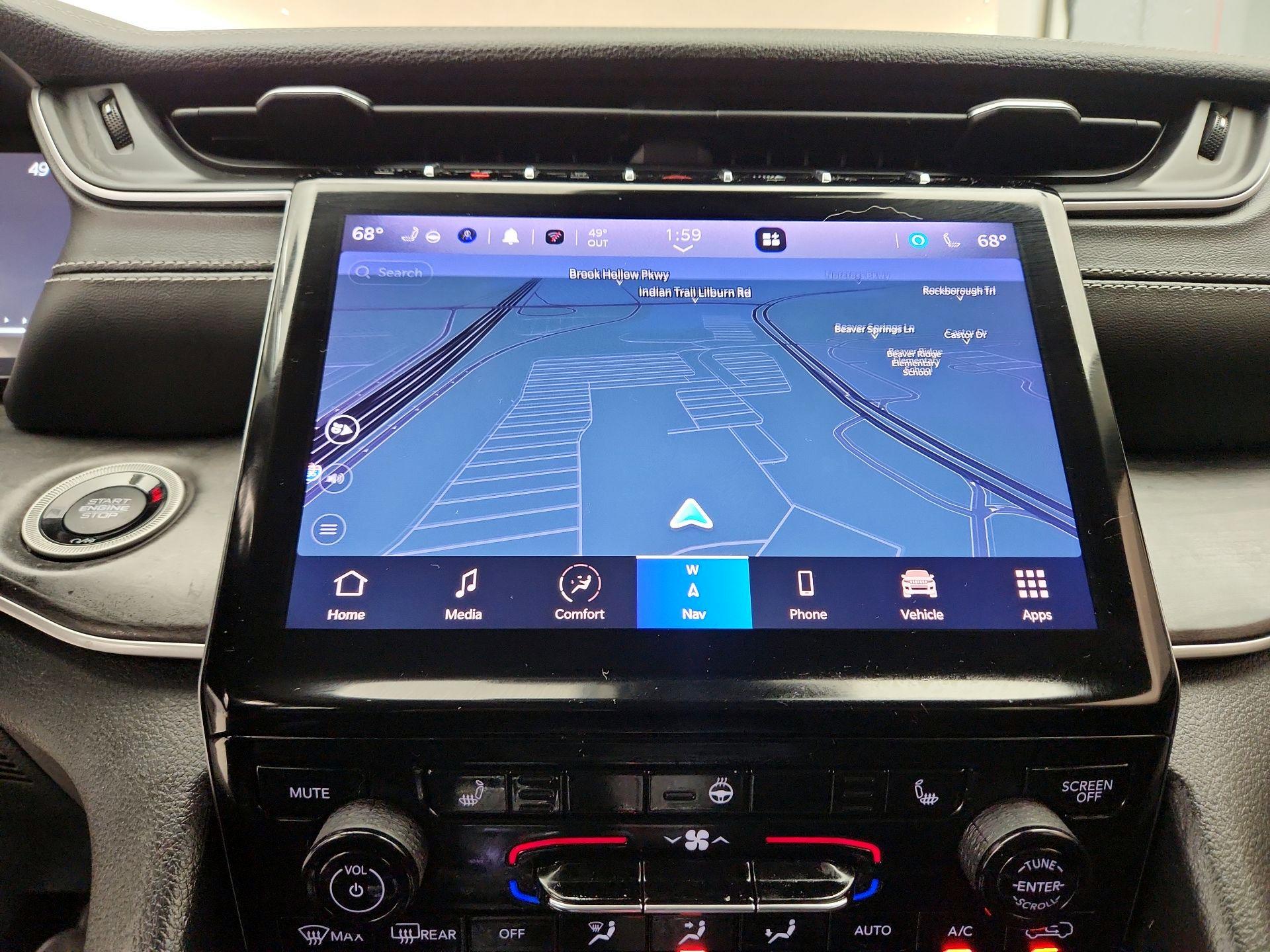 Thumbnail: 2023 Jeep Grand Cherokee - 14