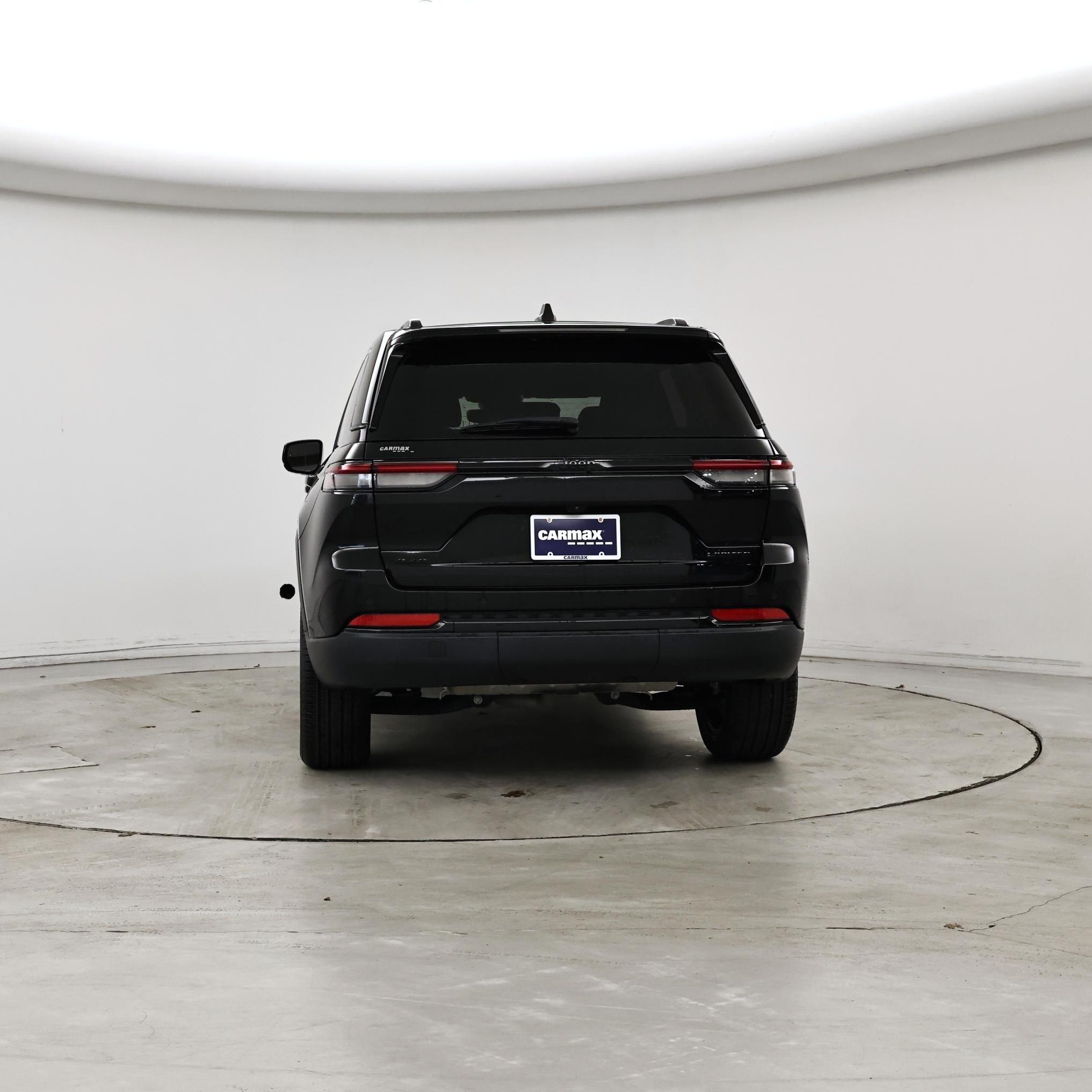 Thumbnail: 2023 Jeep Grand Cherokee - 6