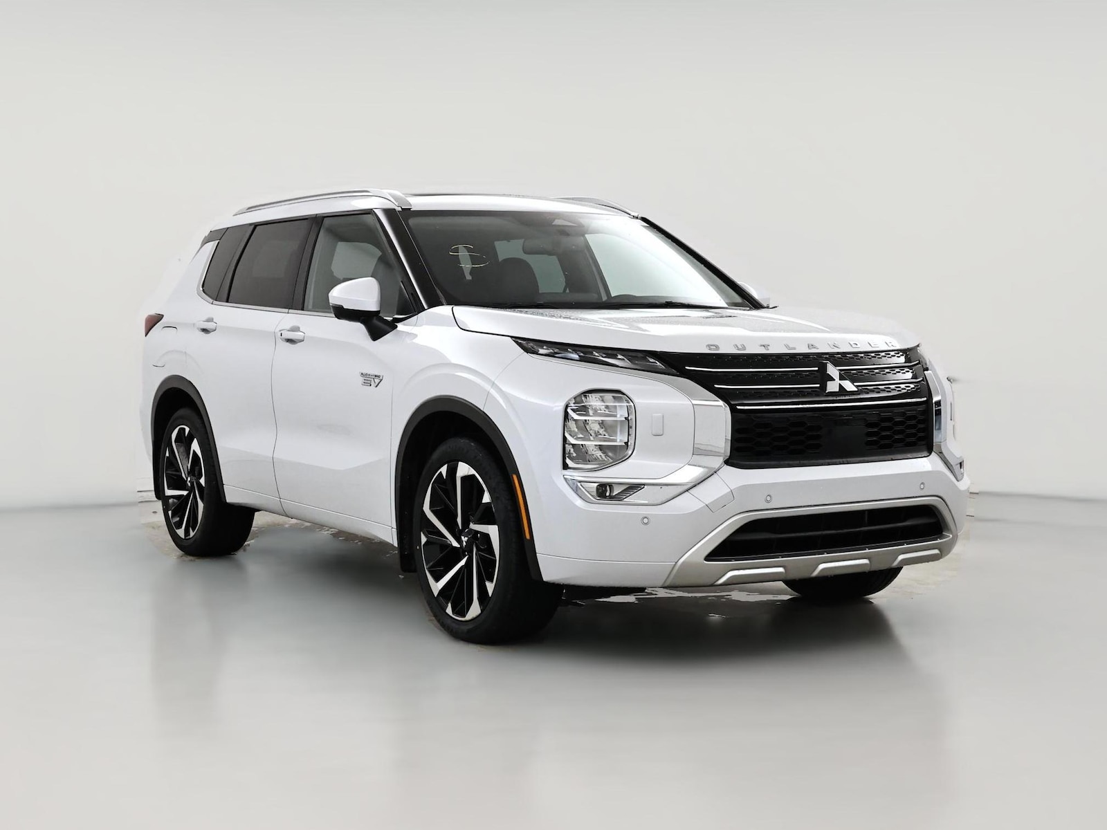 2023 Mitsubishi Outlander Plug-In Hybrid