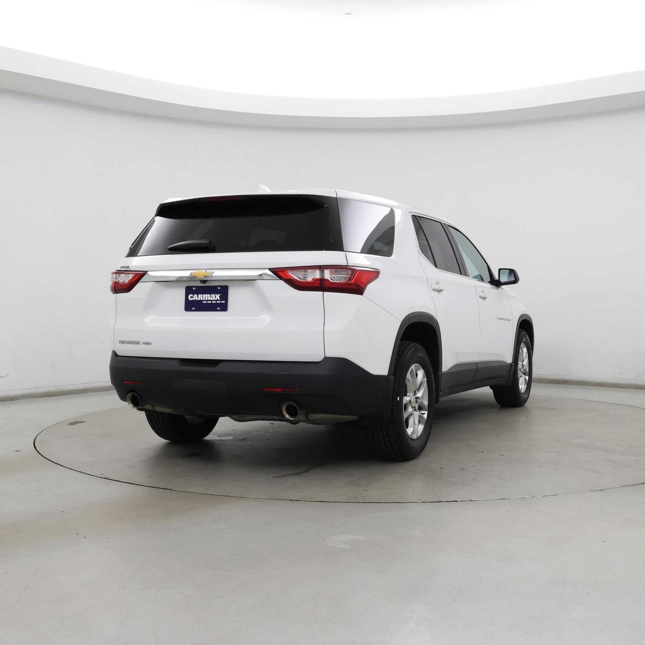 Thumbnail: 2021 Chevrolet Traverse - 8