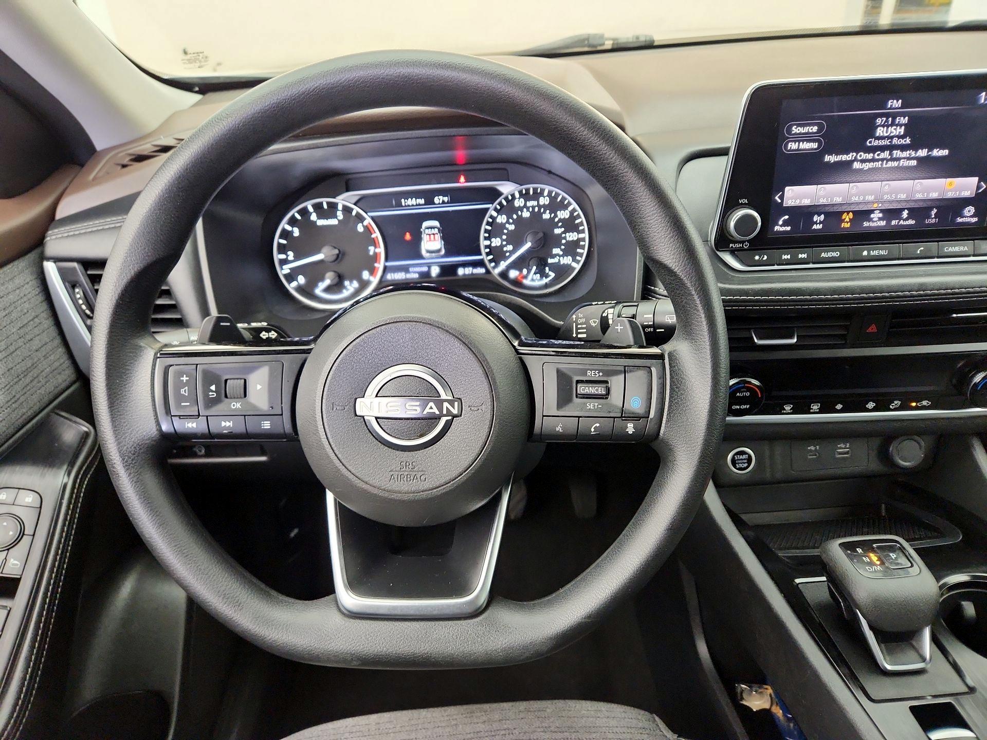 Thumbnail: 2023 Nissan Rogue - 10