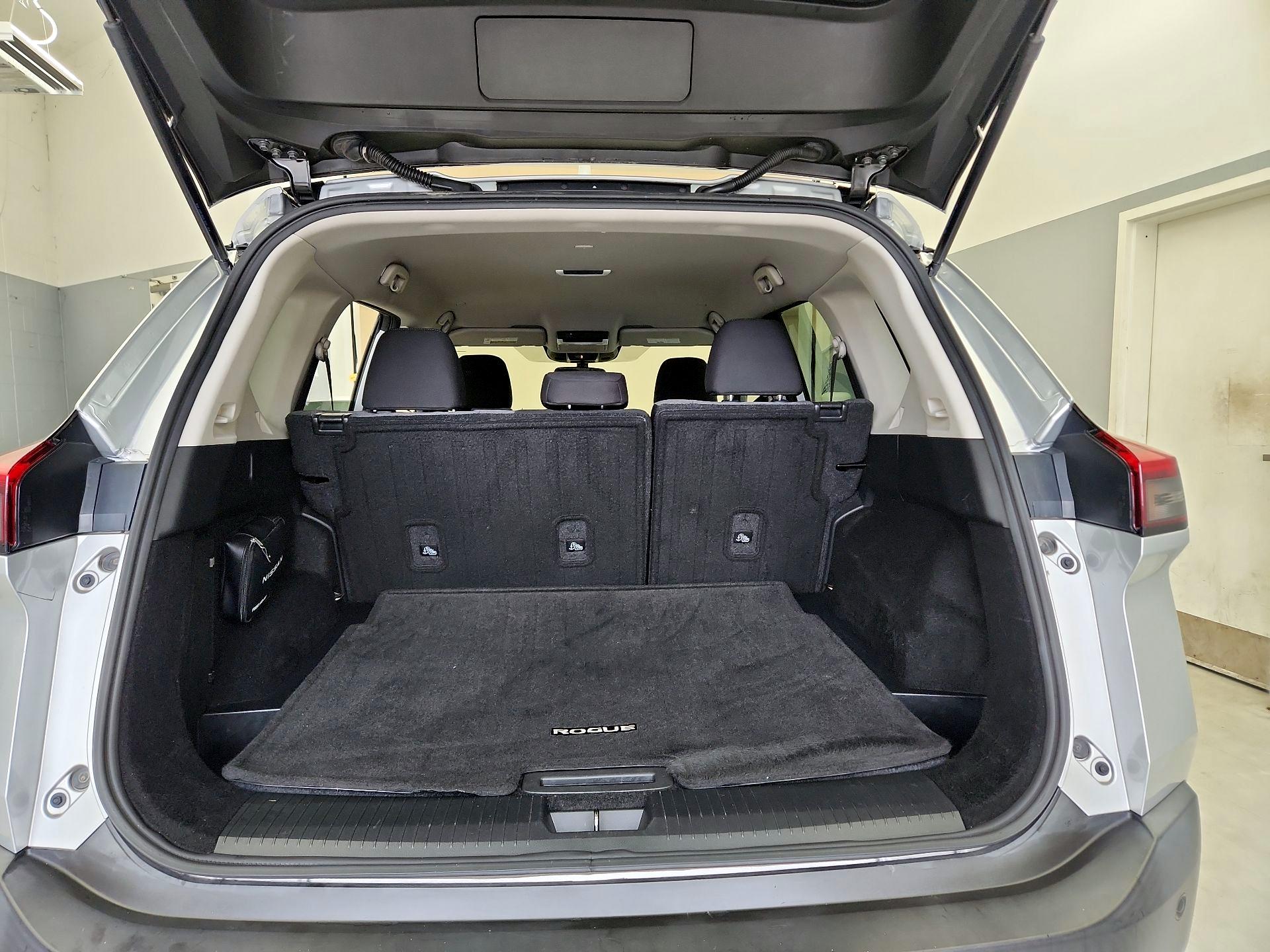 Thumbnail: 2023 Nissan Rogue - 20