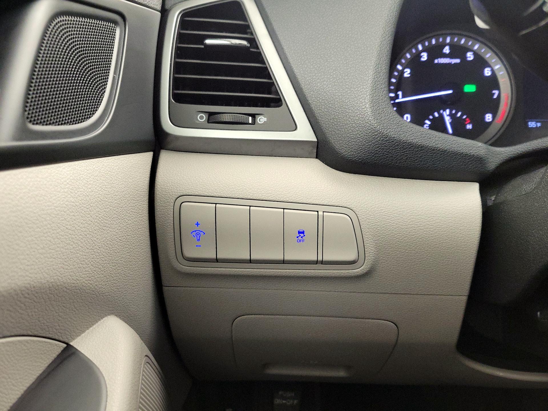 Thumbnail: 2018 Hyundai Tucson - 13