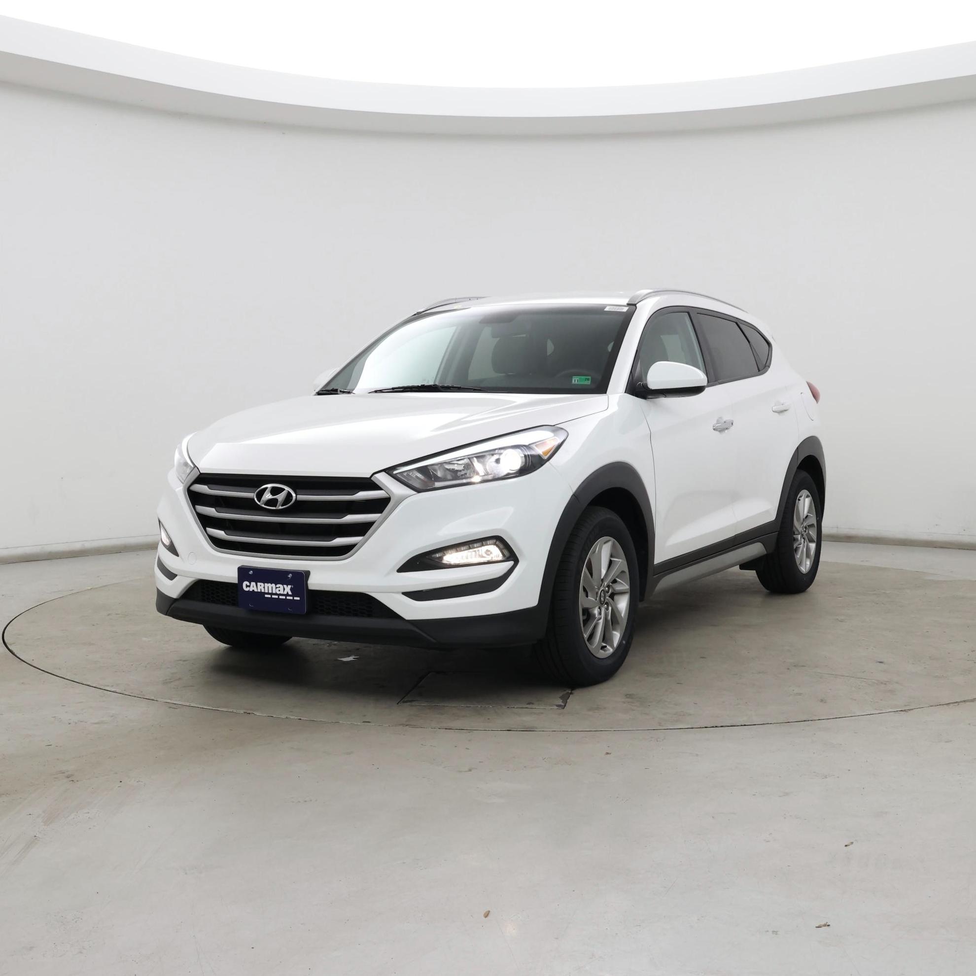 Thumbnail: 2018 Hyundai Tucson - 4