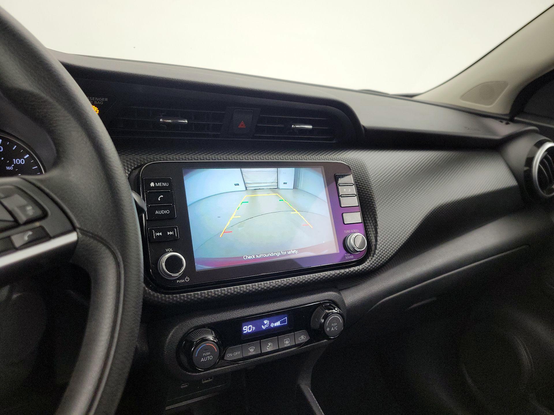 Thumbnail: 2021 Nissan Kicks - 13