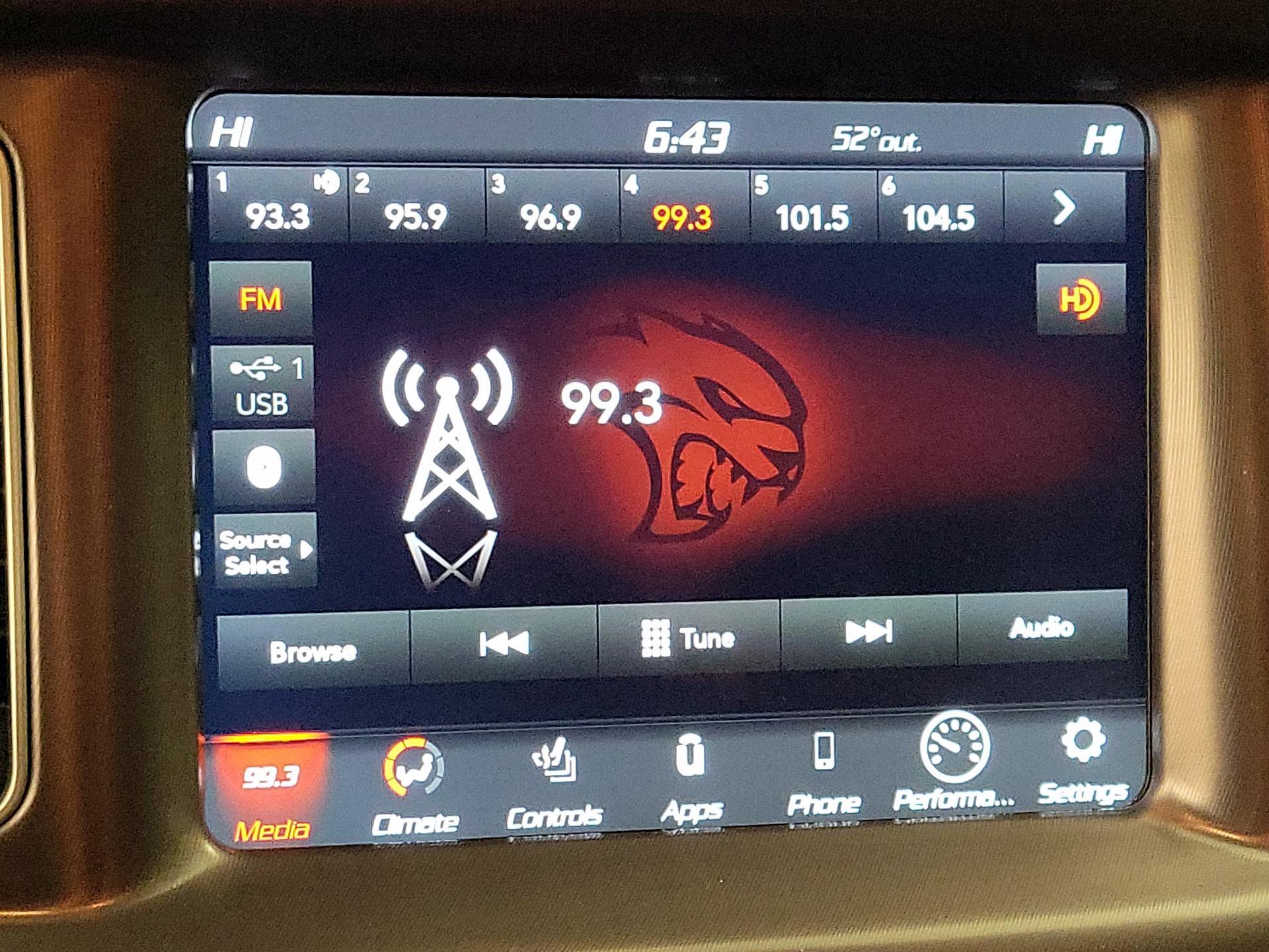 Thumbnail: 2021 Dodge Charger - 15