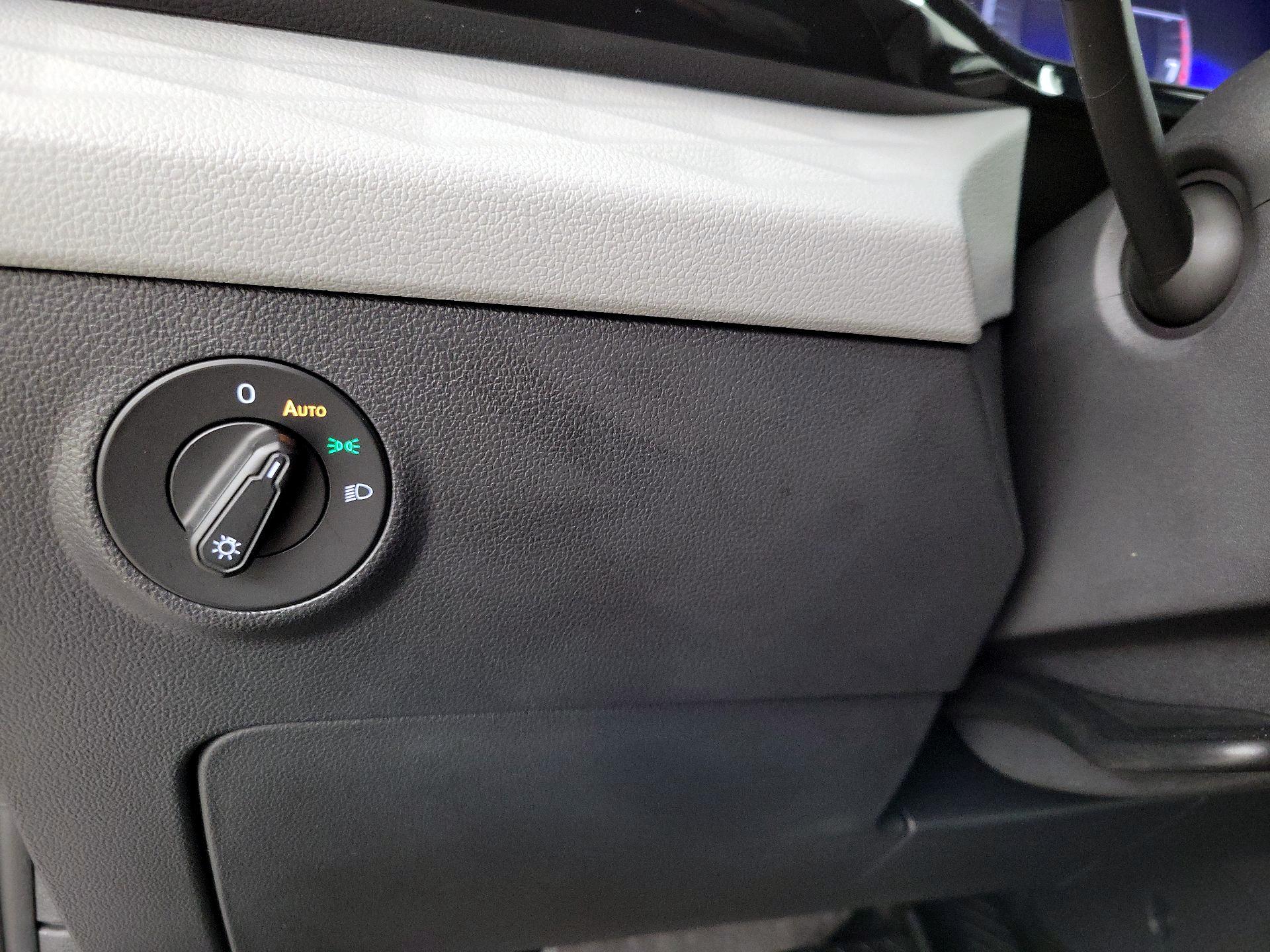 Thumbnail: 2023 Volkswagen Taos - 13