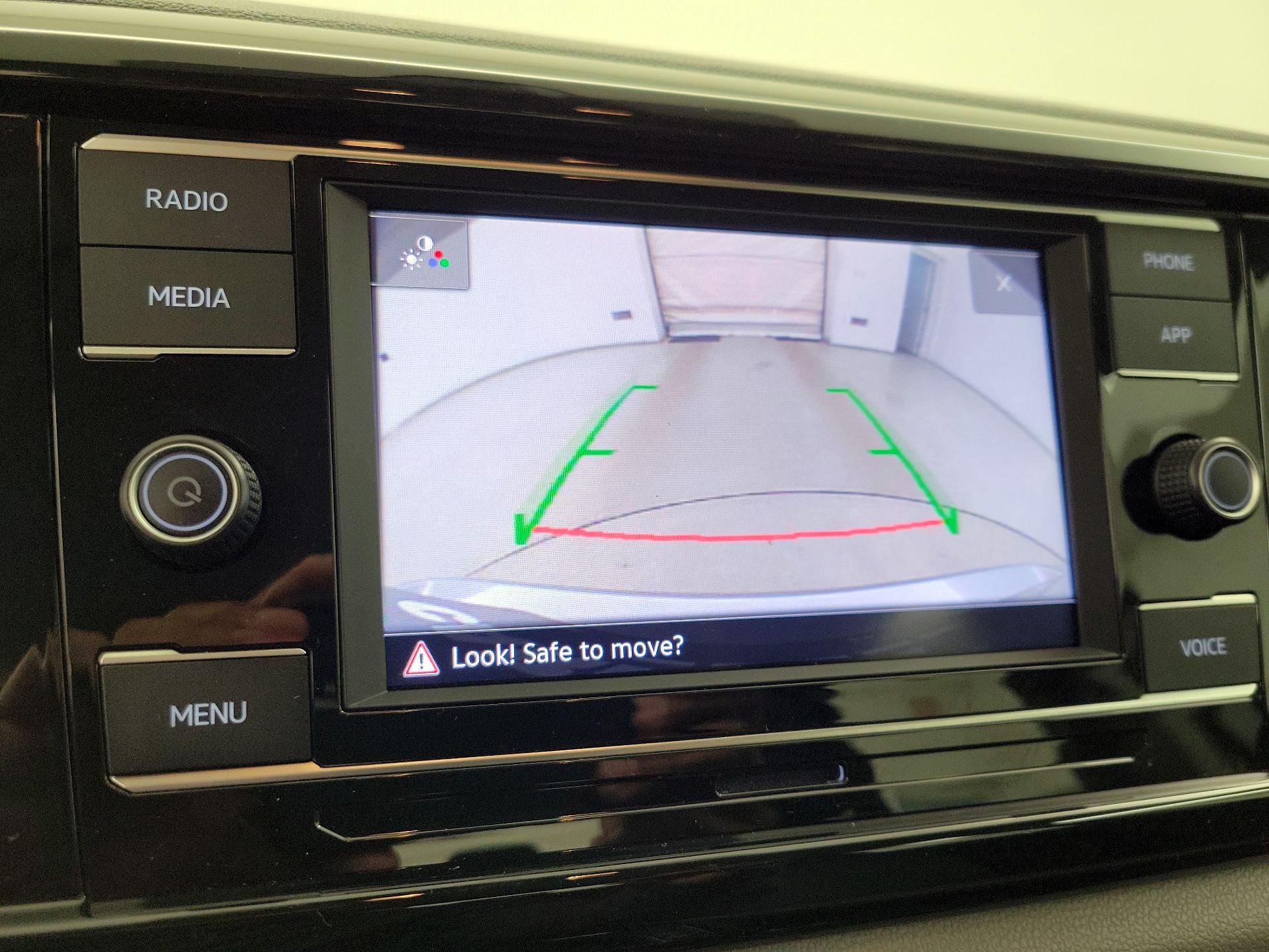 Thumbnail: 2023 Volkswagen Taos - 14