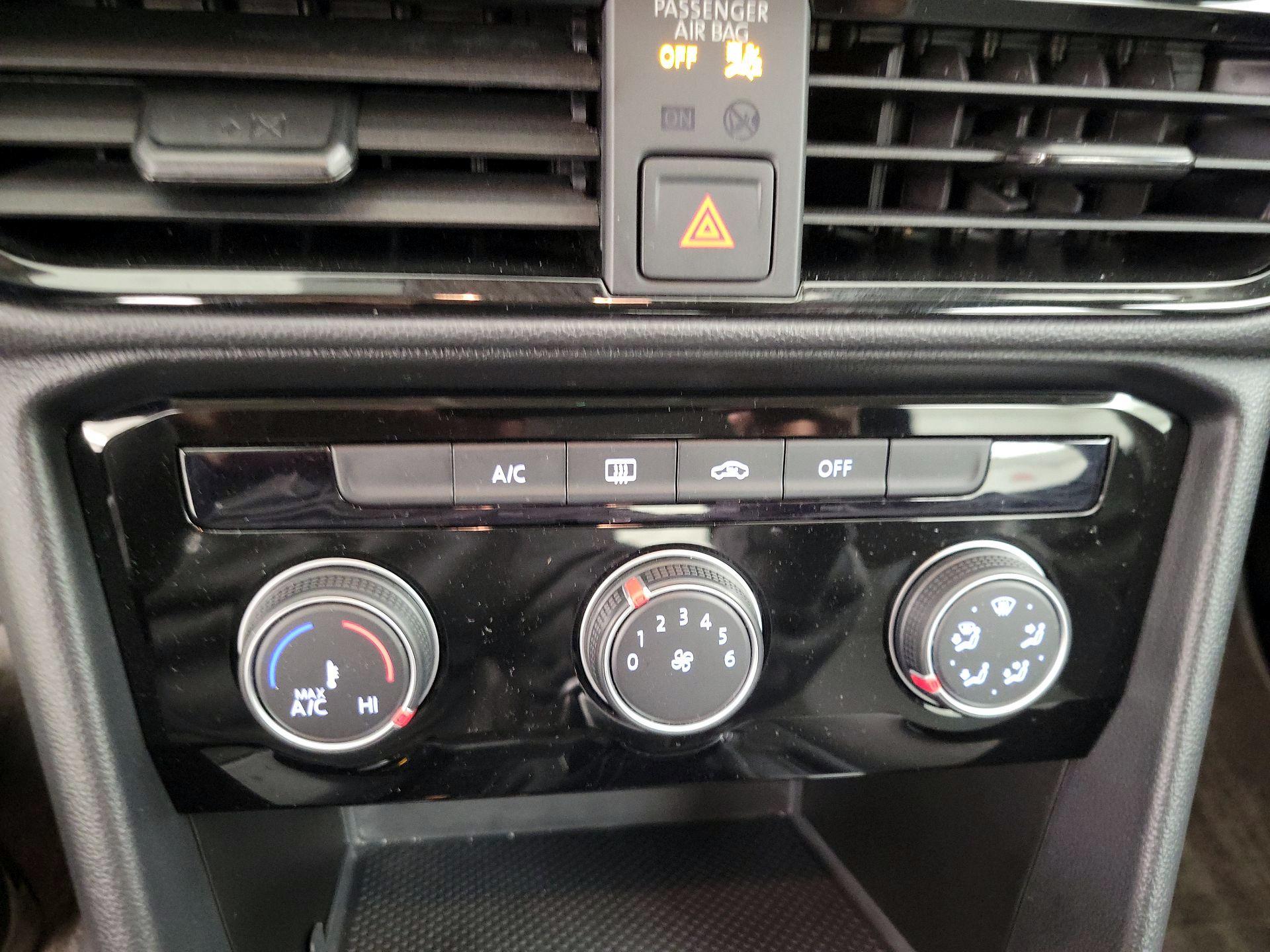 Thumbnail: 2023 Volkswagen Taos - 16