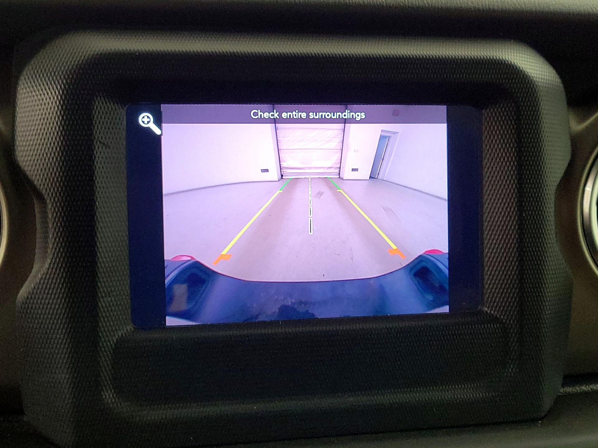 Thumbnail: 2020 Jeep Gladiator - 14