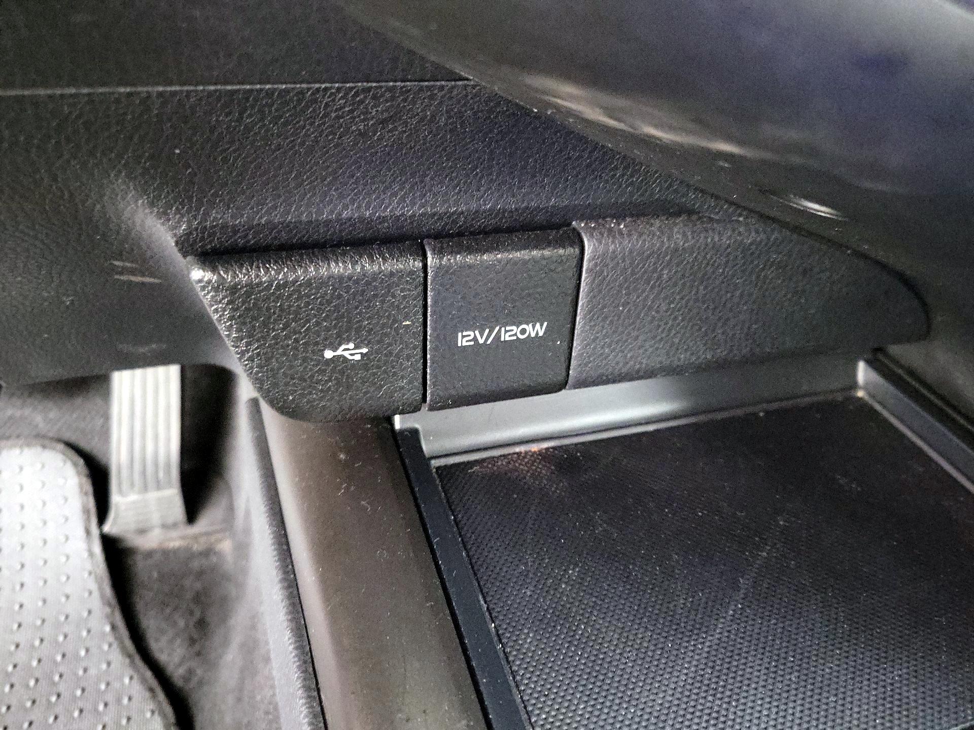 Thumbnail: 2023 Toyota Camry - 18