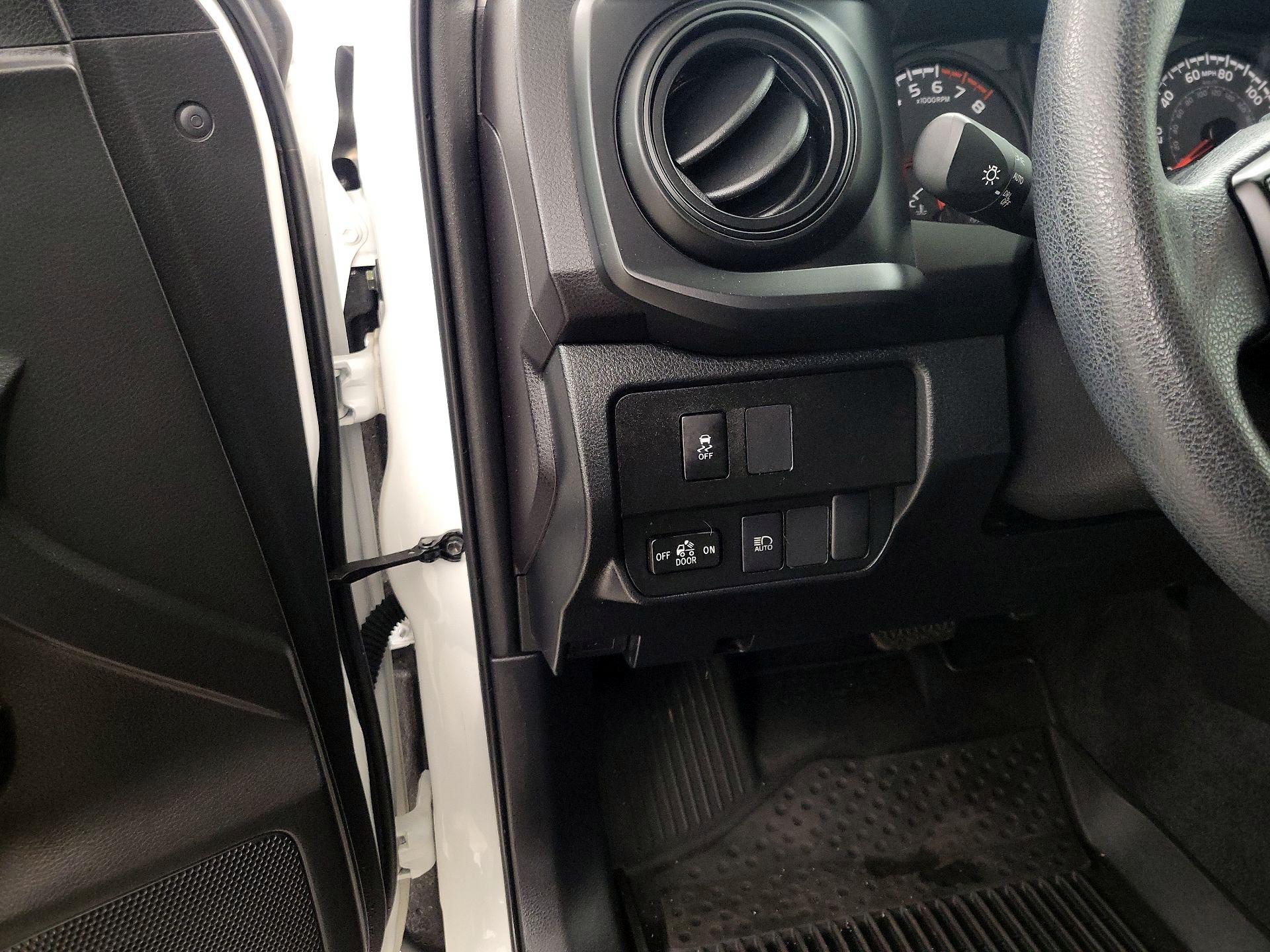 Thumbnail: 2023 Toyota Tacoma - 13