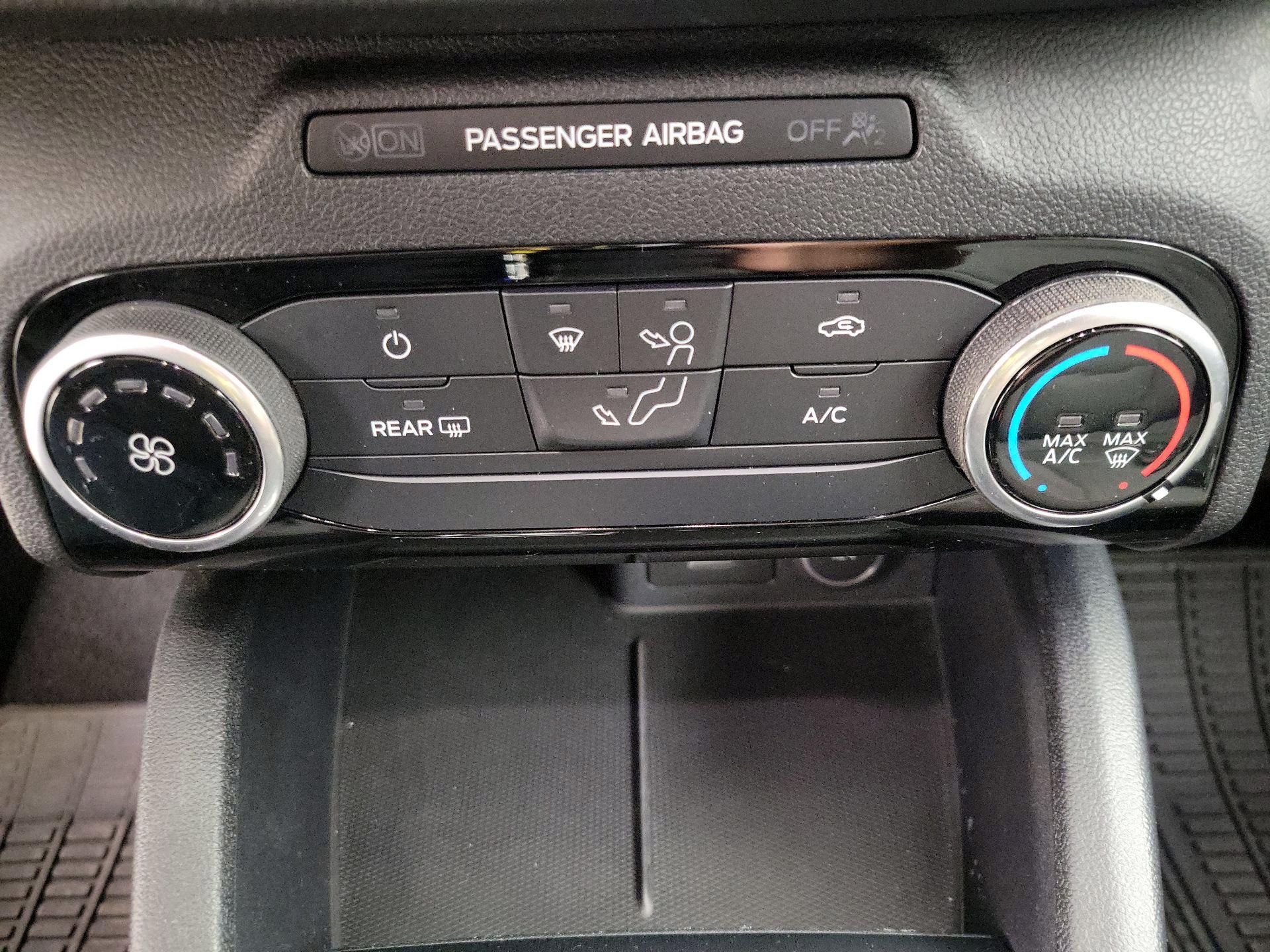 Thumbnail: 2021 Ford Escape - 16