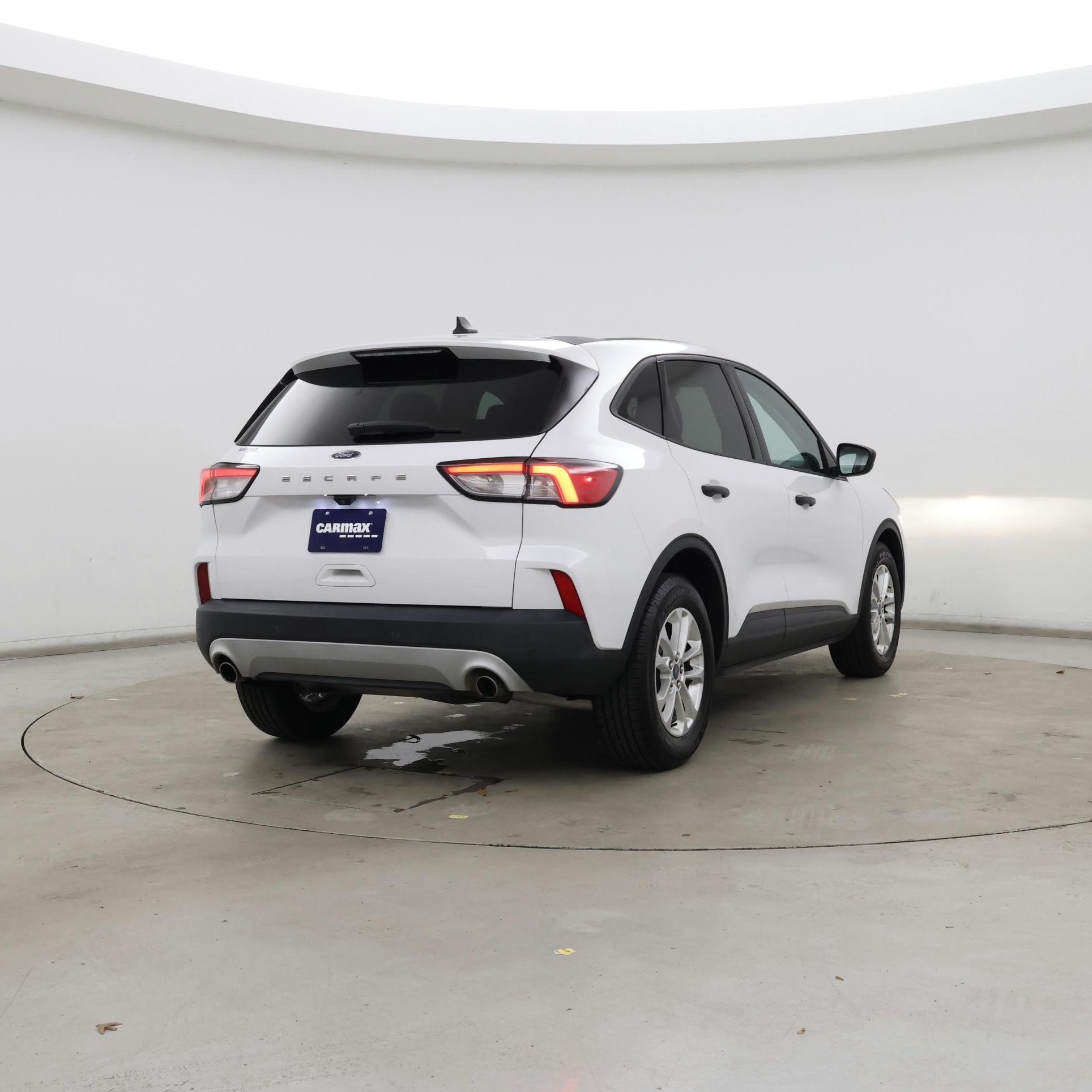 Thumbnail: 2021 Ford Escape - 8