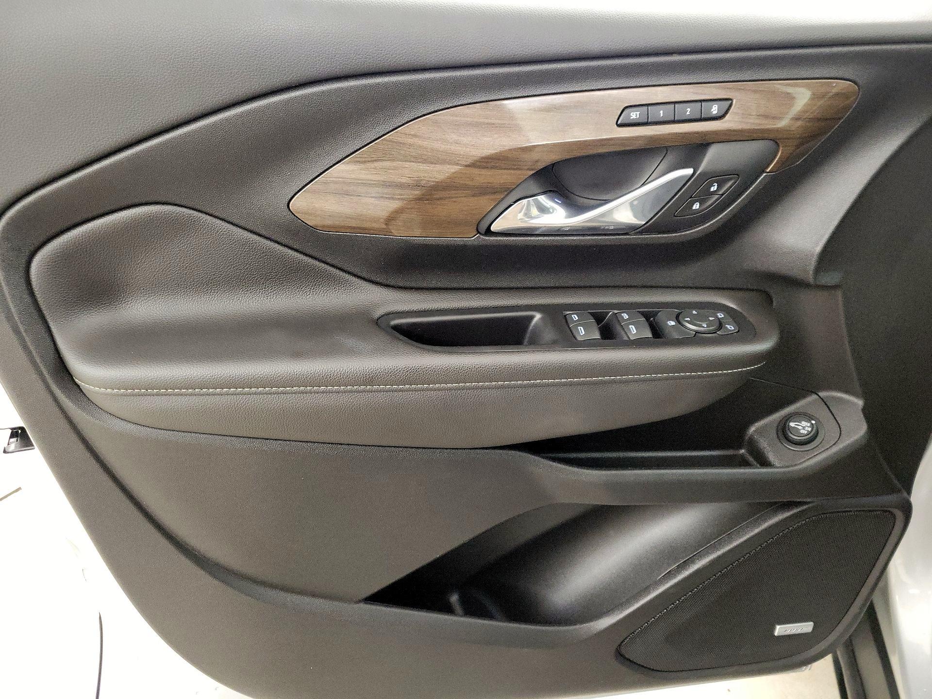 Thumbnail: 2020 GMC Terrain - 12