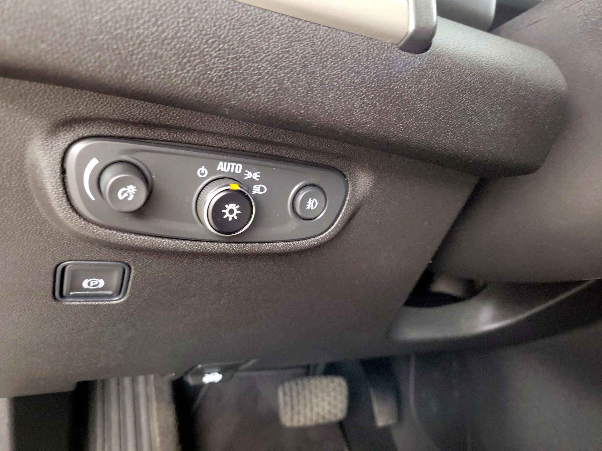 Thumbnail: 2020 GMC Terrain - 13