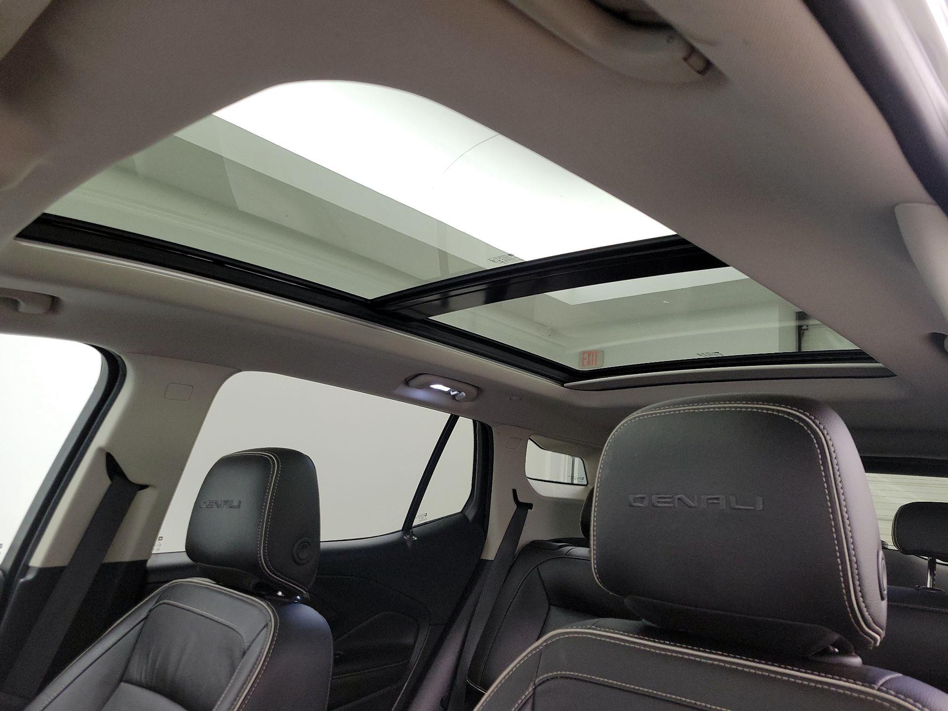 Thumbnail: 2020 GMC Terrain - 20