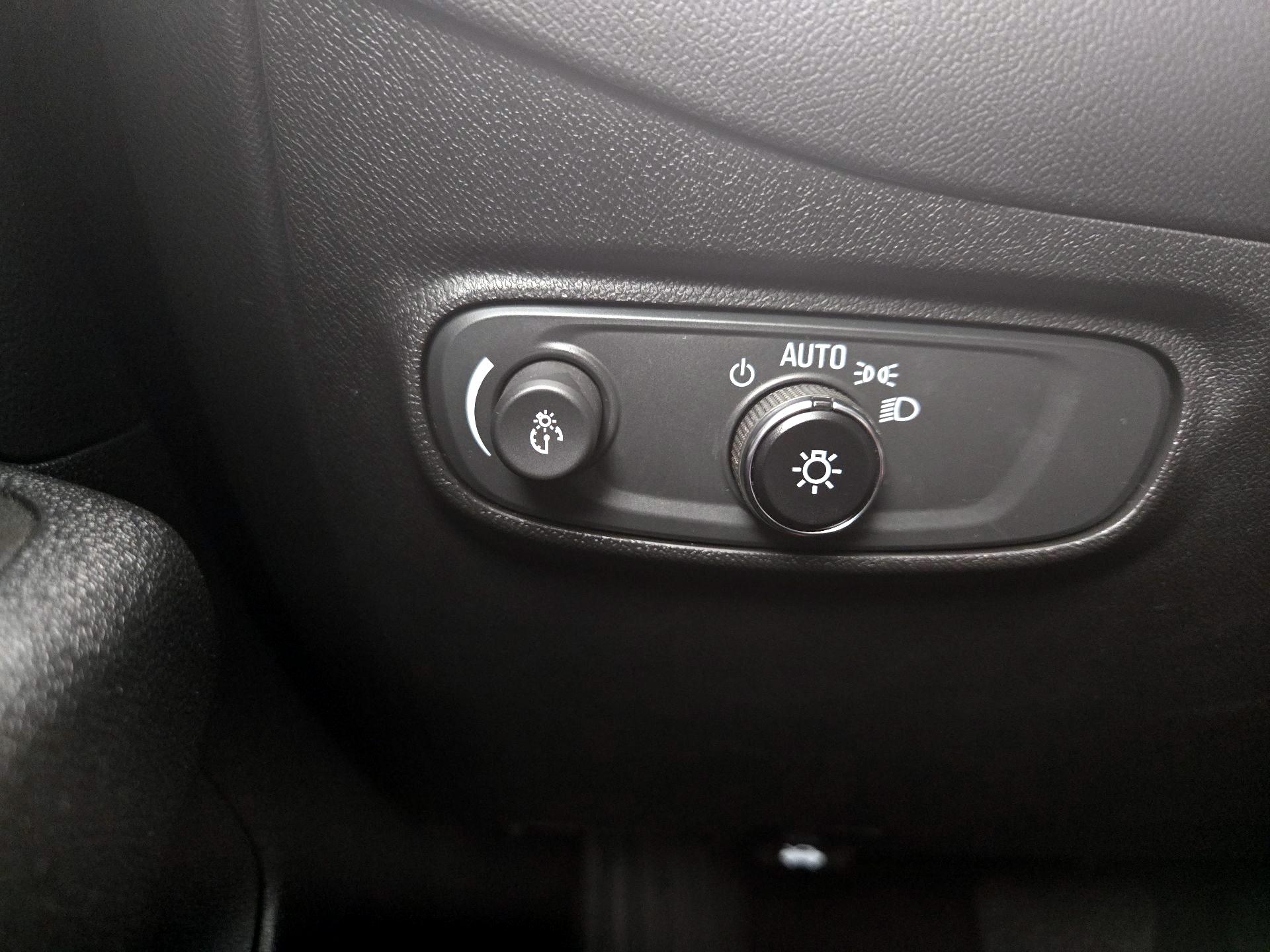 Thumbnail: 2023 Chevrolet Equinox - 13